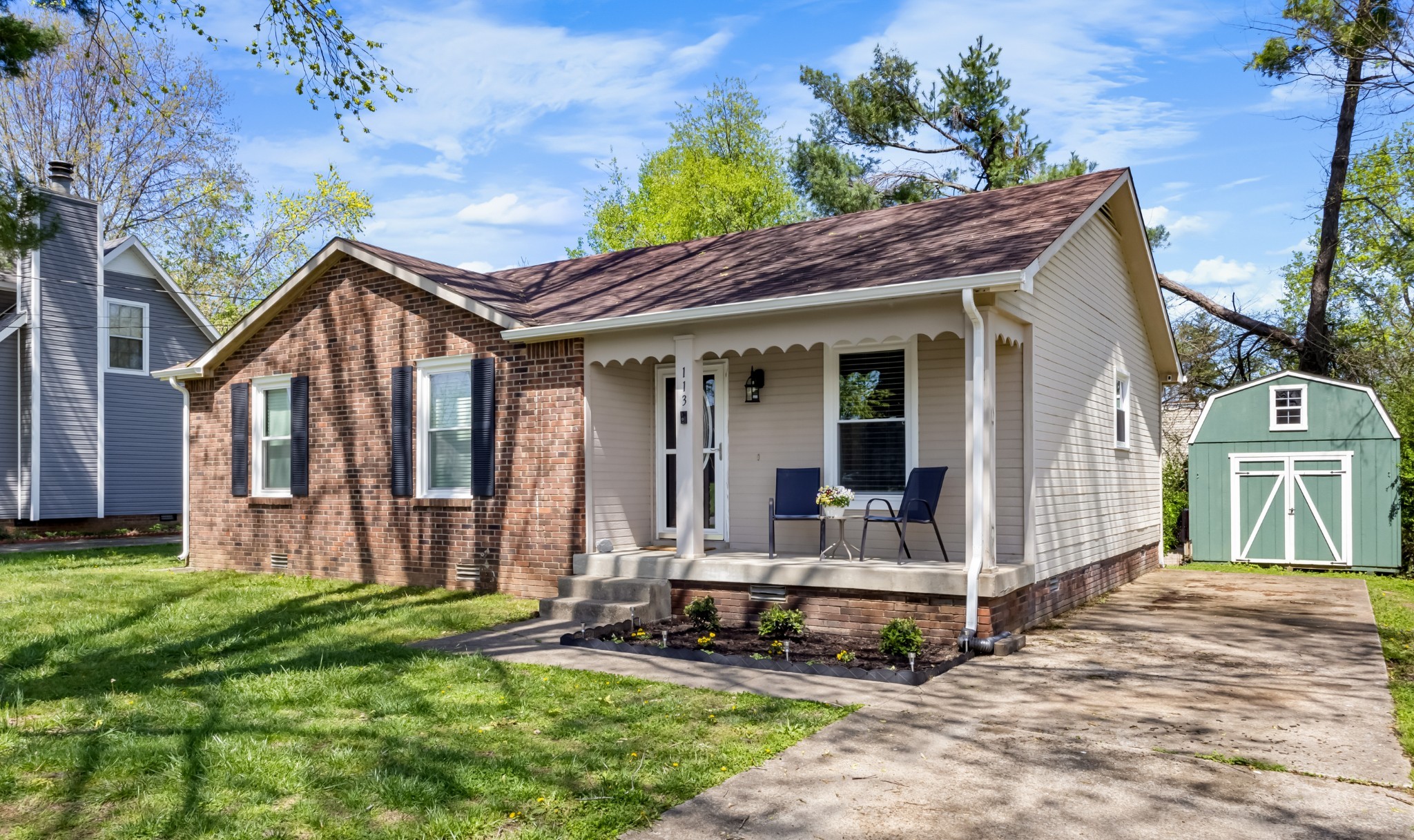 113 Cunningham Pl