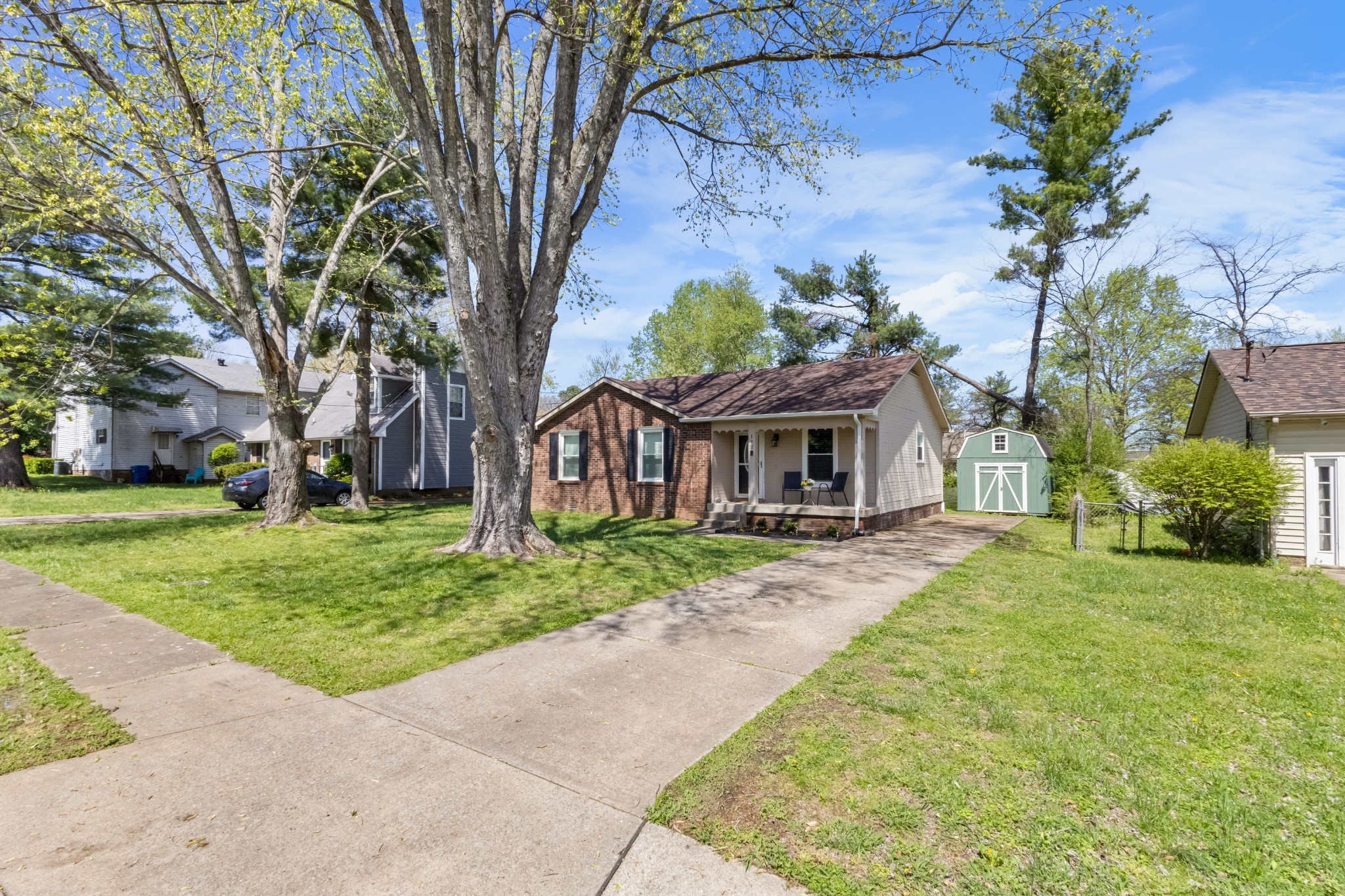 113 Cunningham Pl