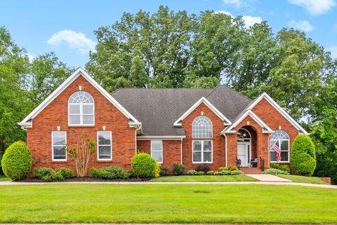 411 Lake Pointe Dr, Clarksville, TN 37043 - MLS#: 2867901