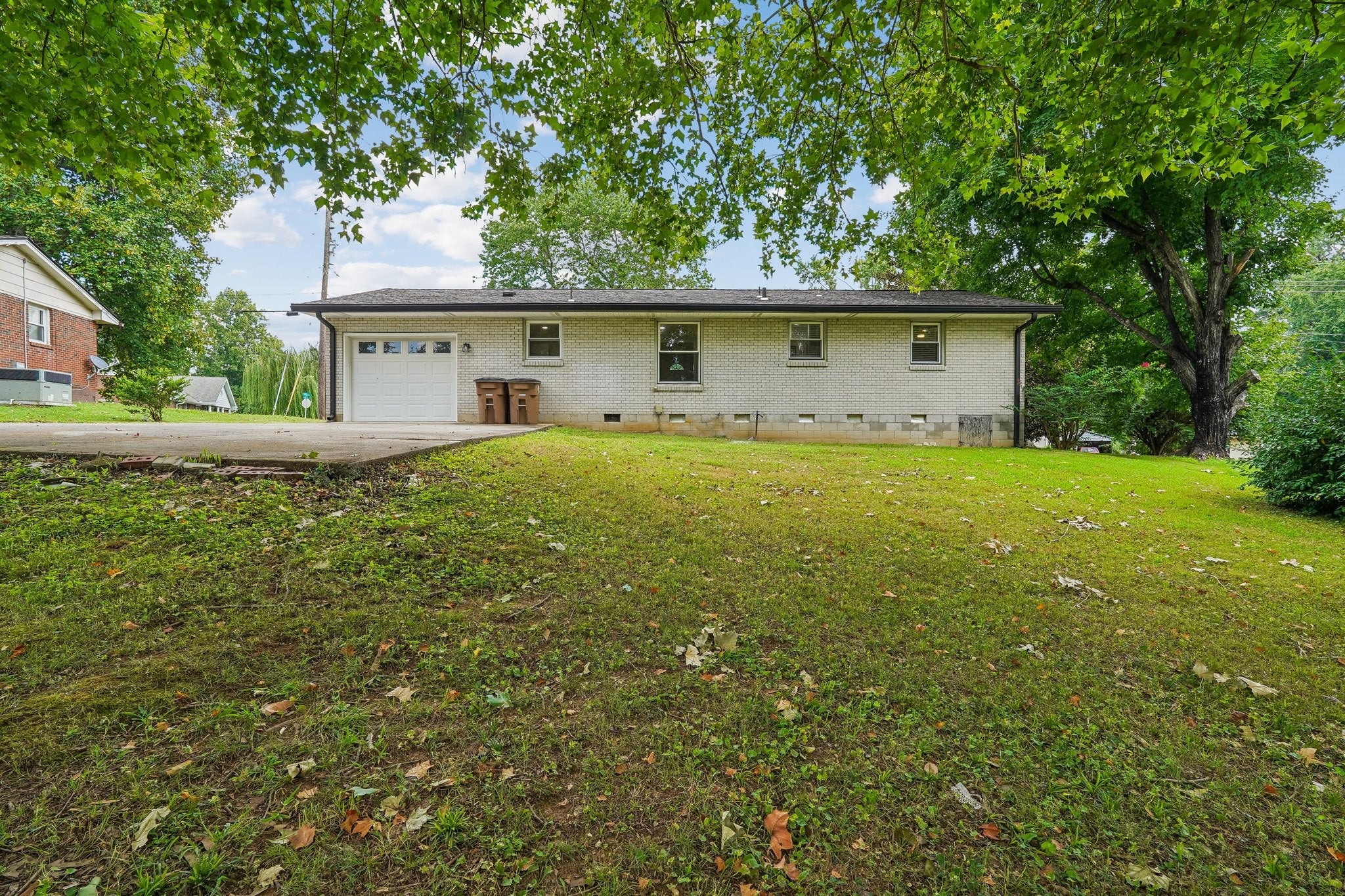 5053 Luker Ln