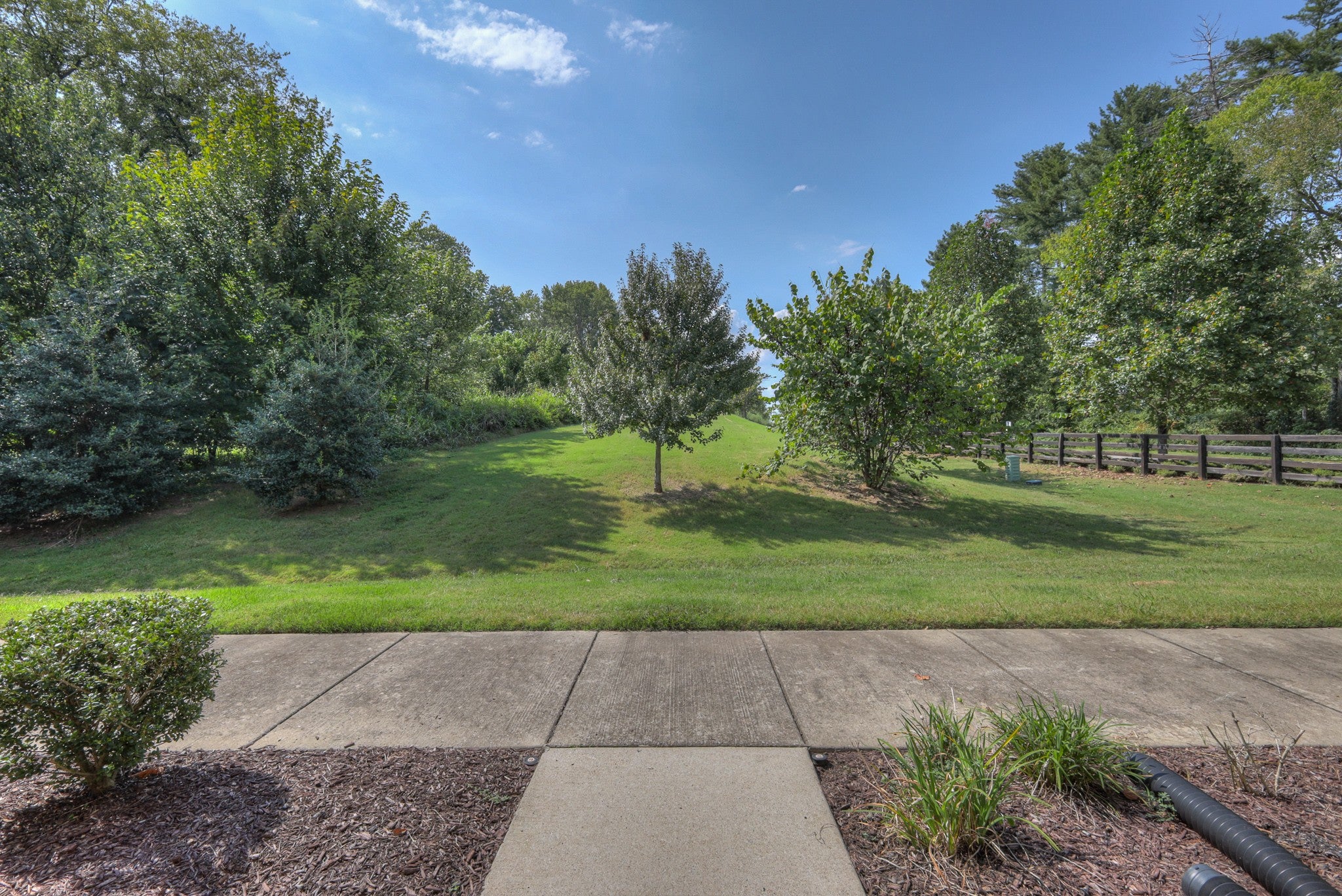 2547 Hidden Creek Ct