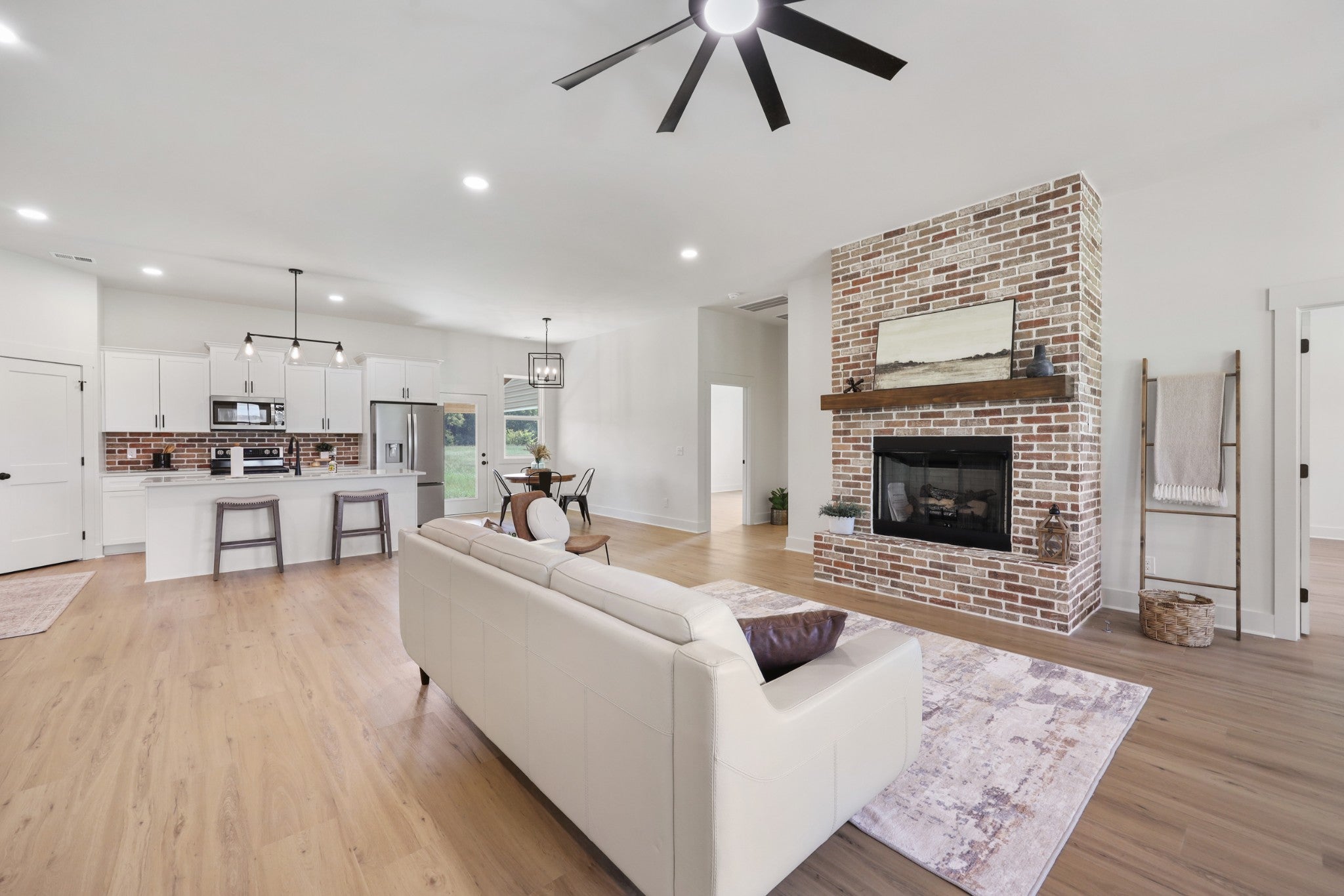 4031 Wells Rd