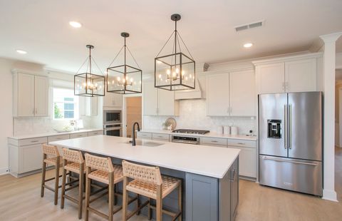 806 Everglade Drive Lebanon TN 37090