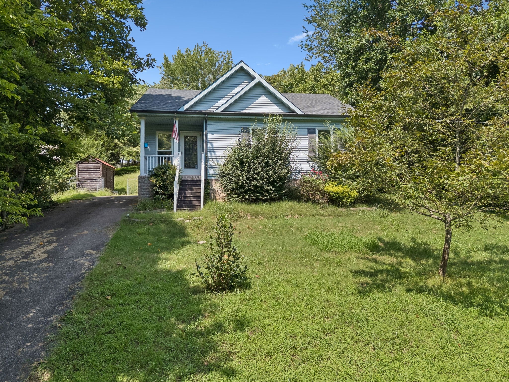 243 Jeffery Dr