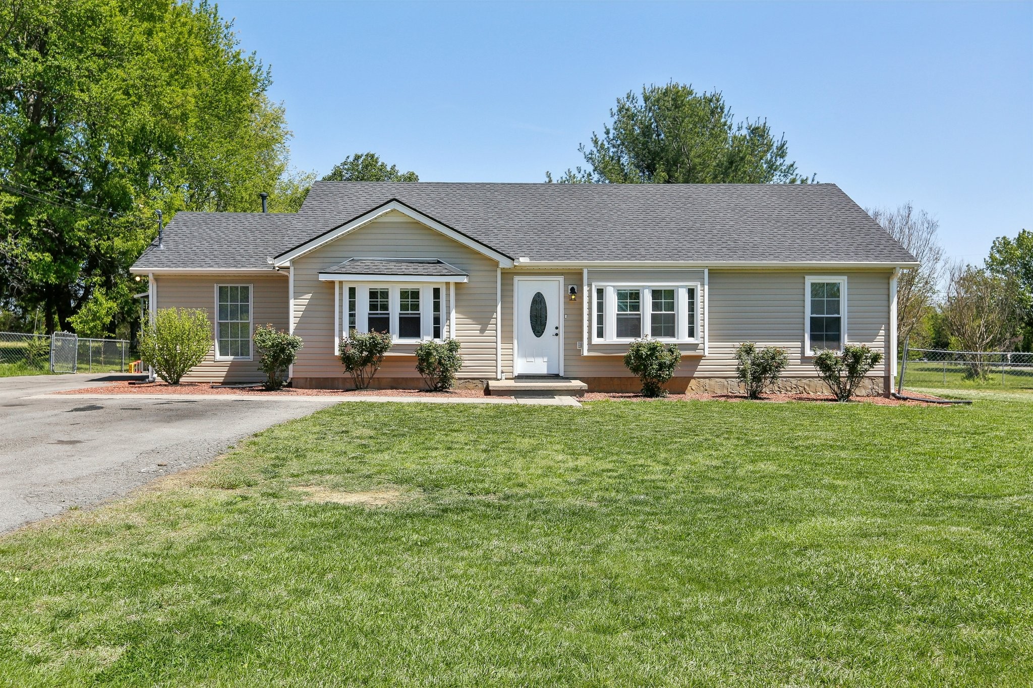 Listing image 5
