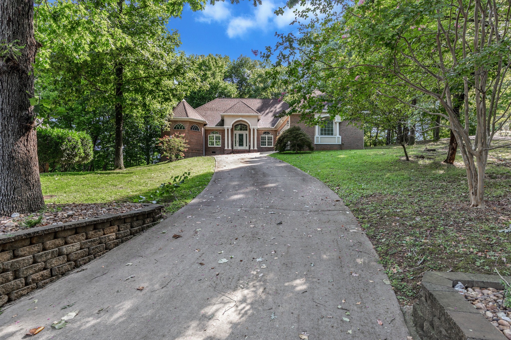 345 King Ridge Dr NW