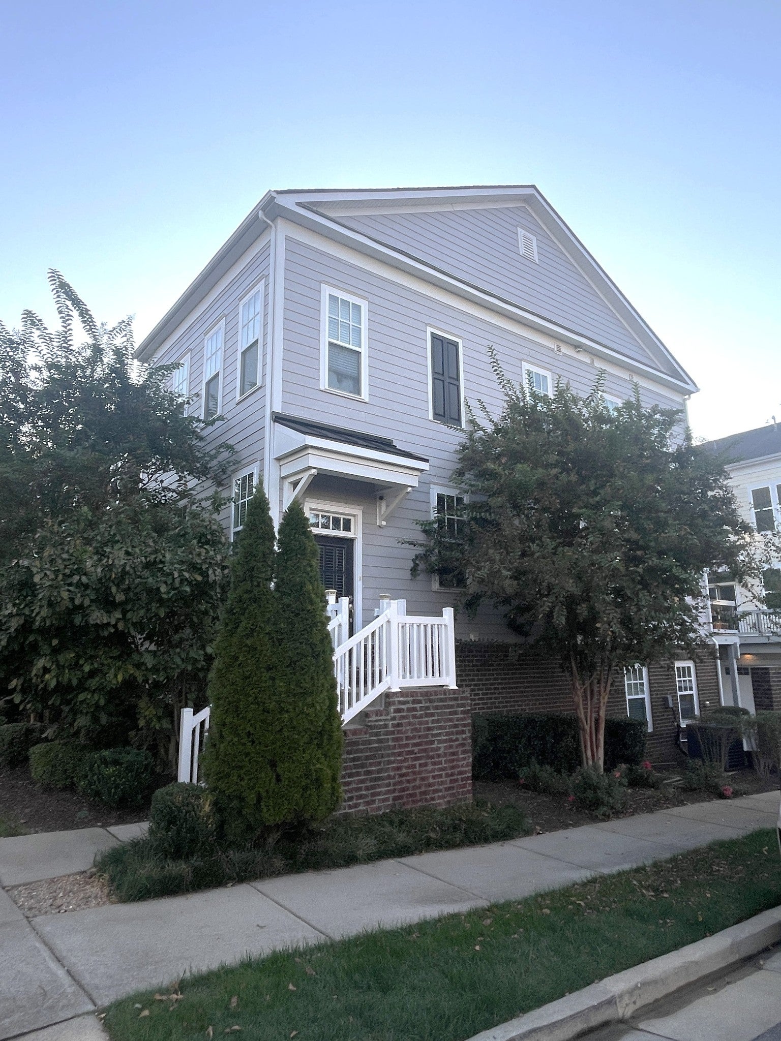 306 Kara Ln