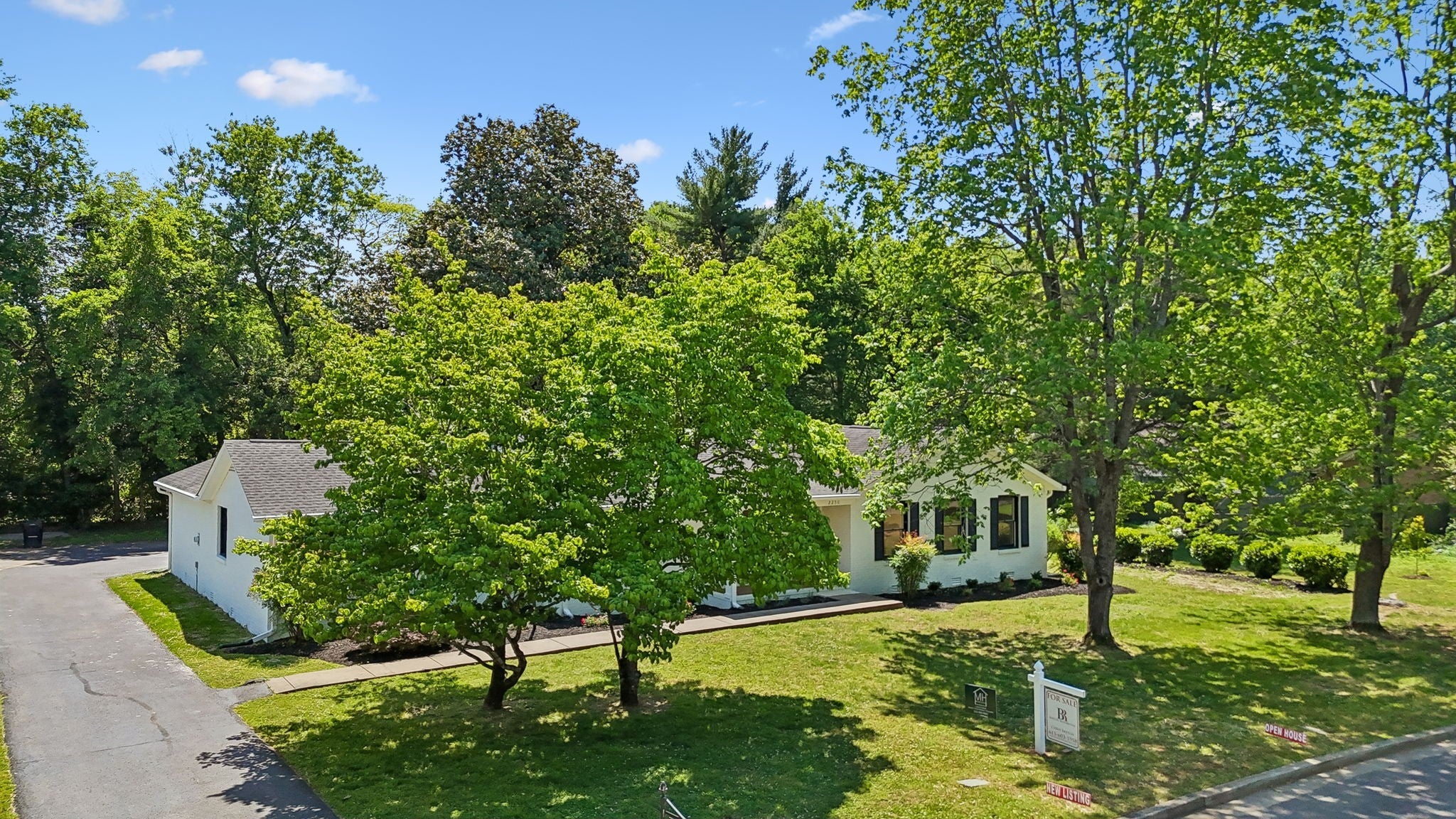 2250 Wiltshire Dr