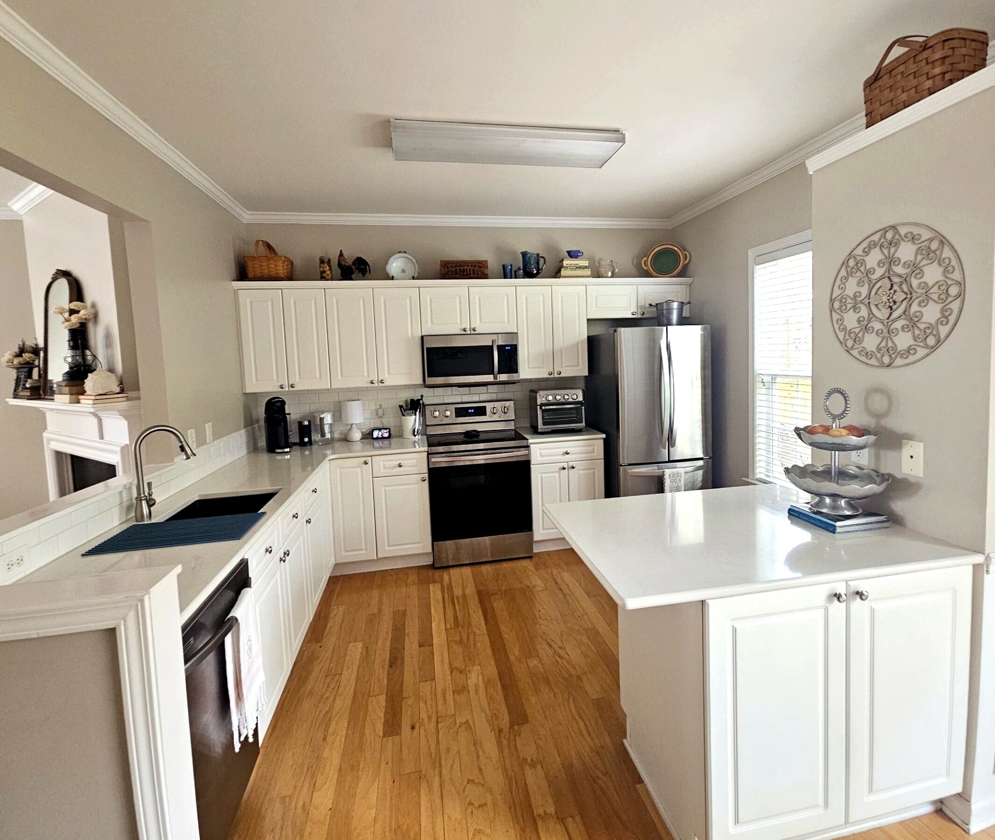 7252 Highway 70 S 1002