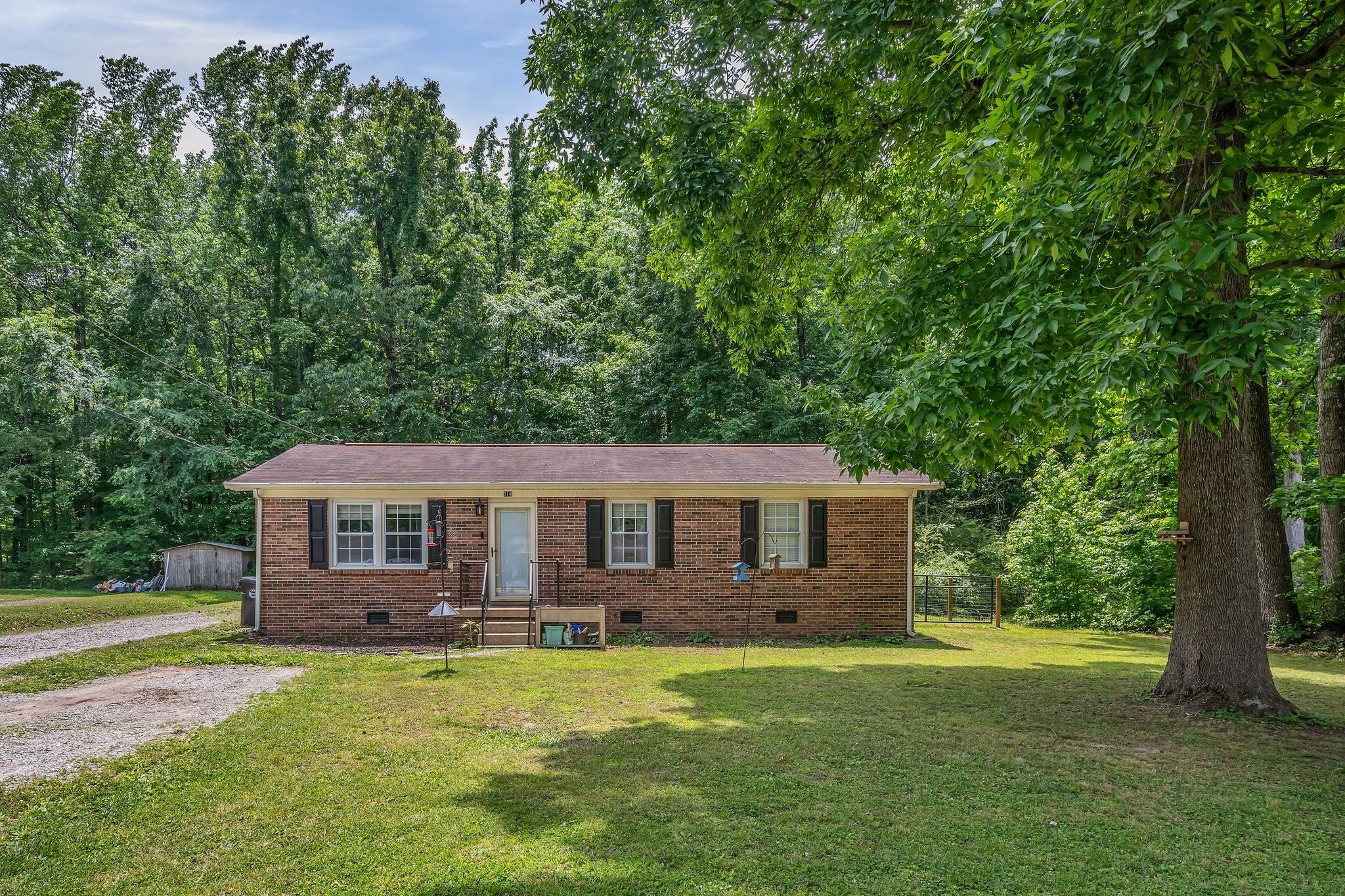 814 Cherokee Dr