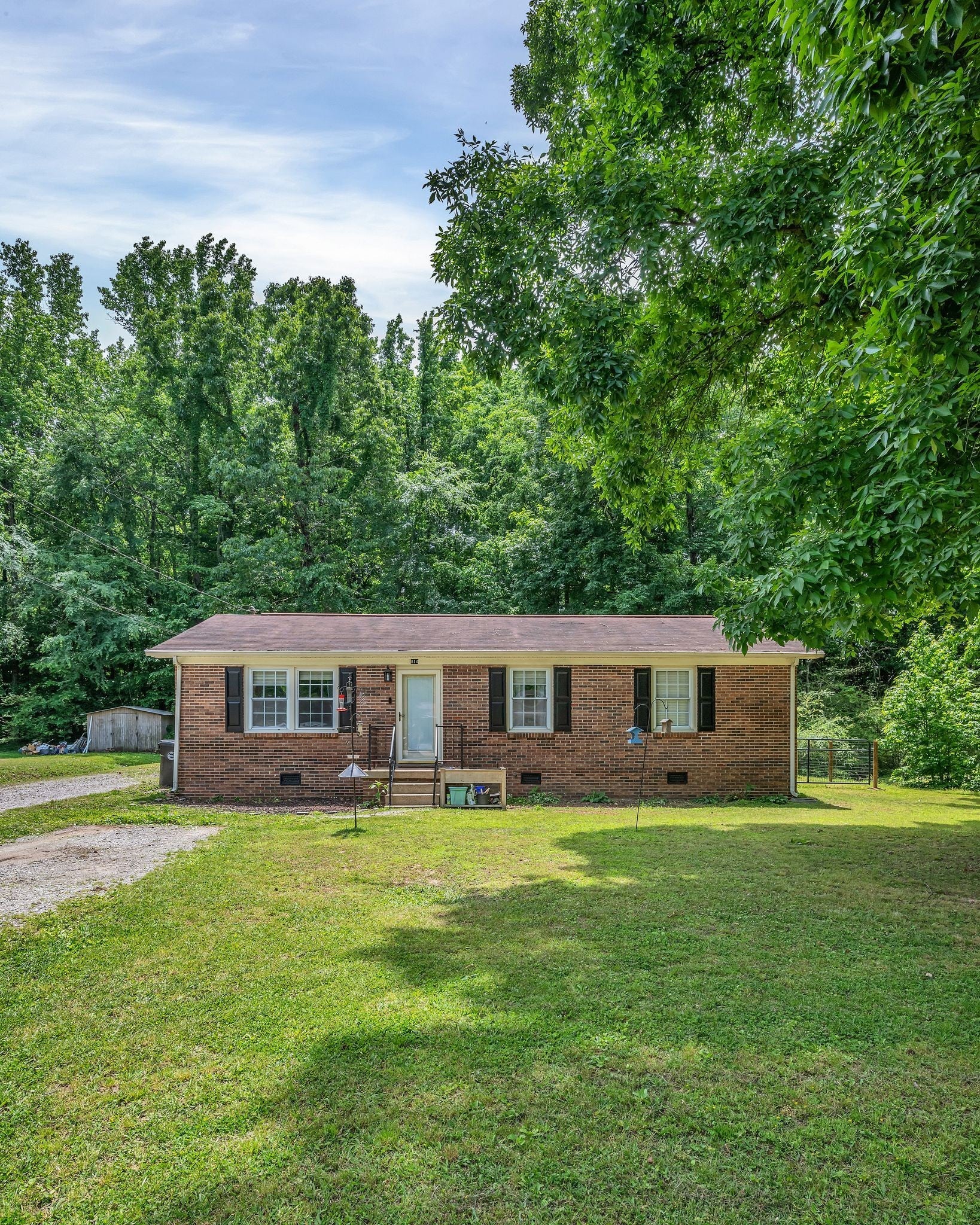 814 Cherokee Dr