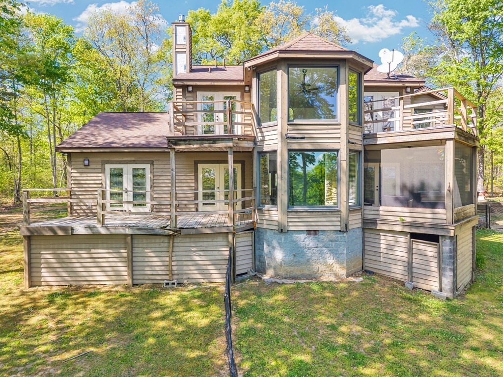 160 Eagles Bluff Cir