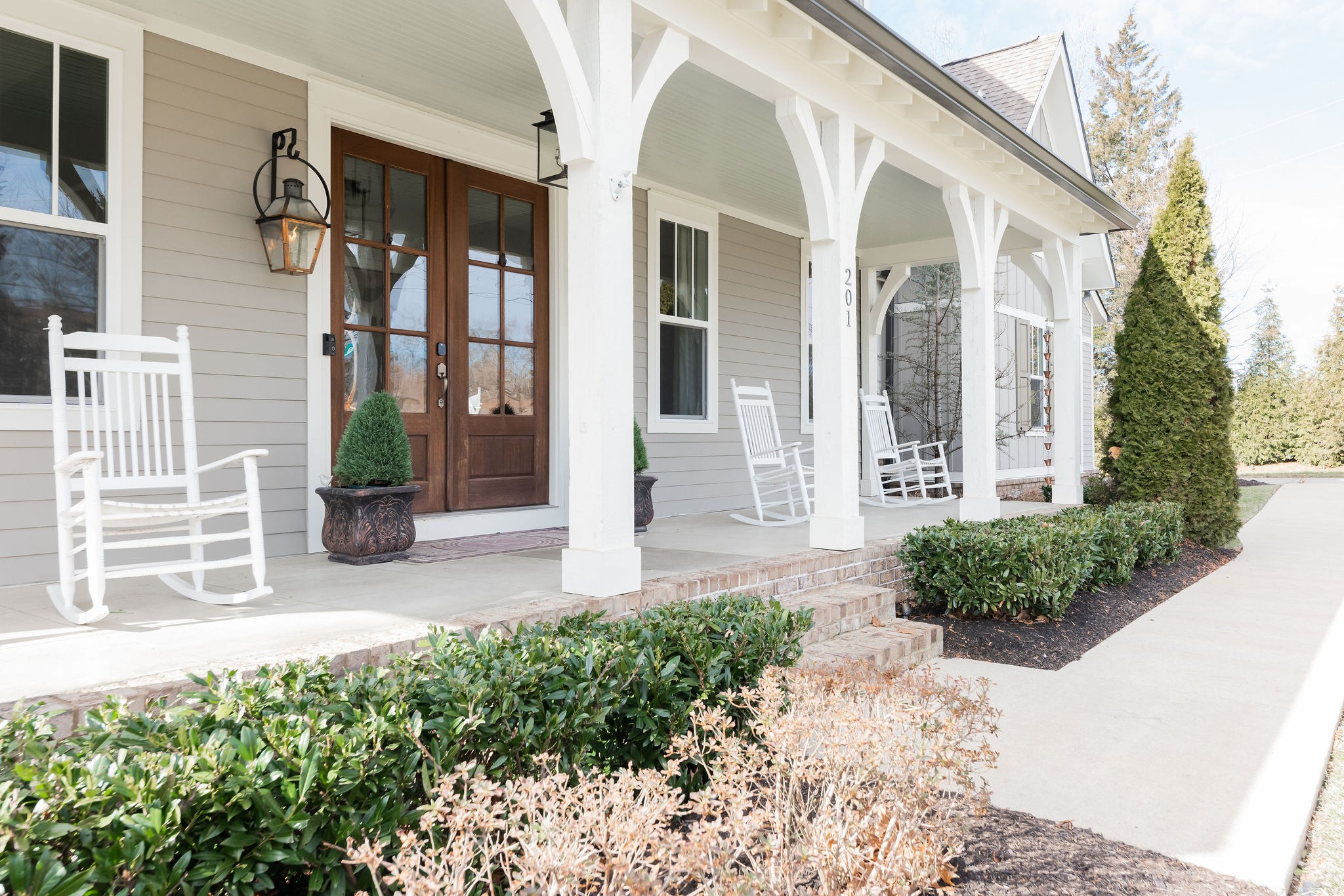 201 Gilchrist South Cir