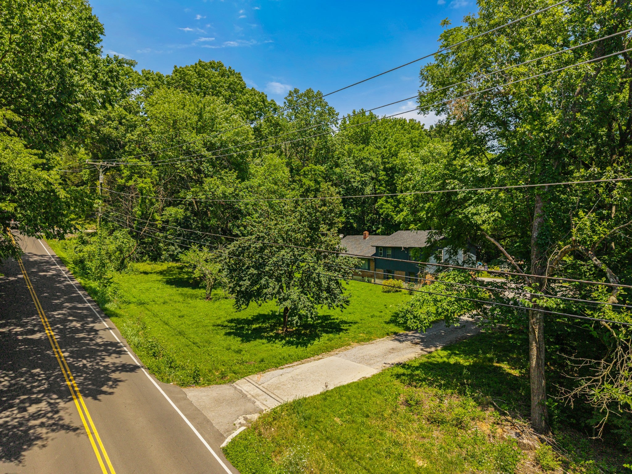 1083 Tulip Grove Rd