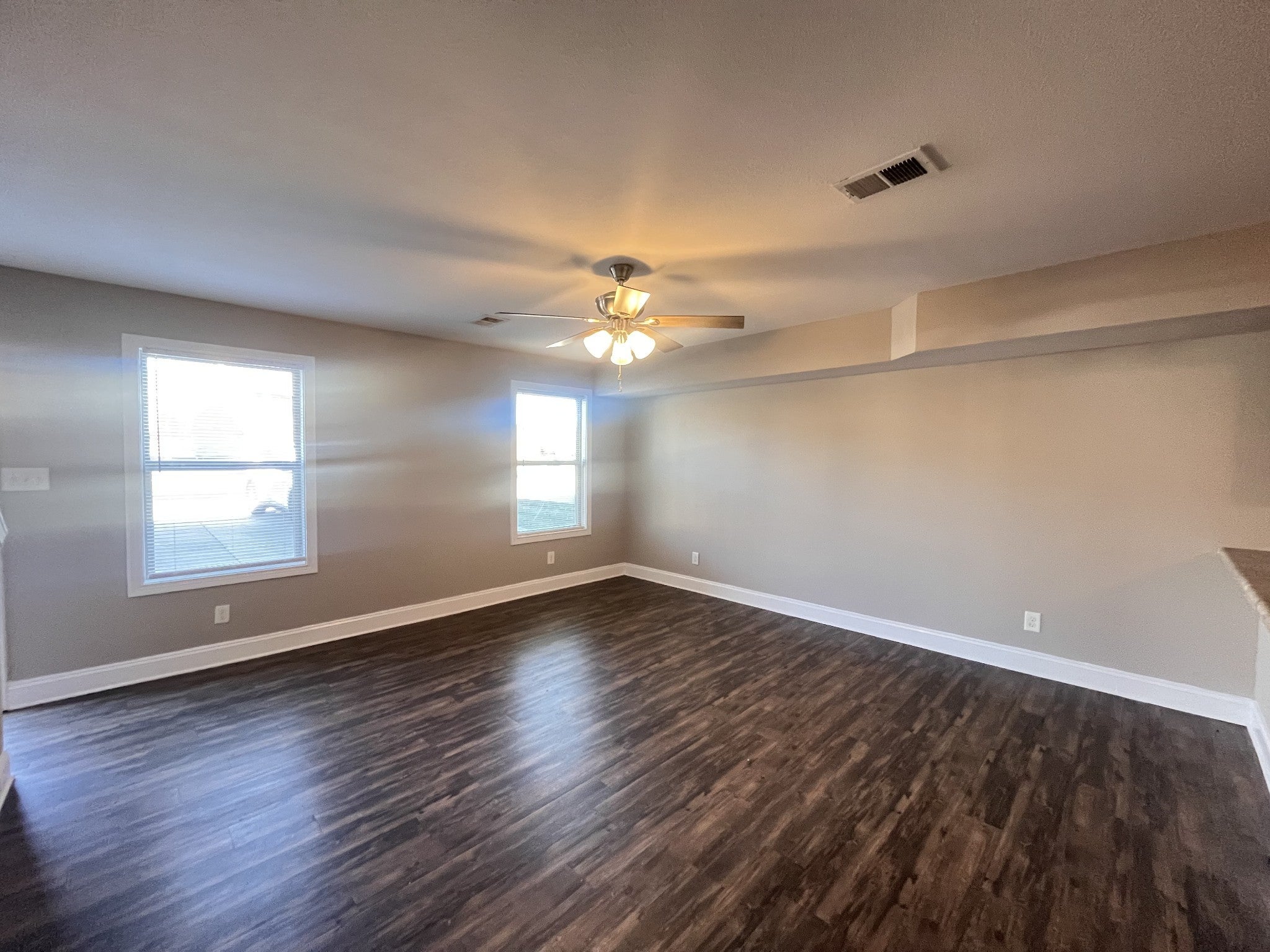 1717 Manning Dr