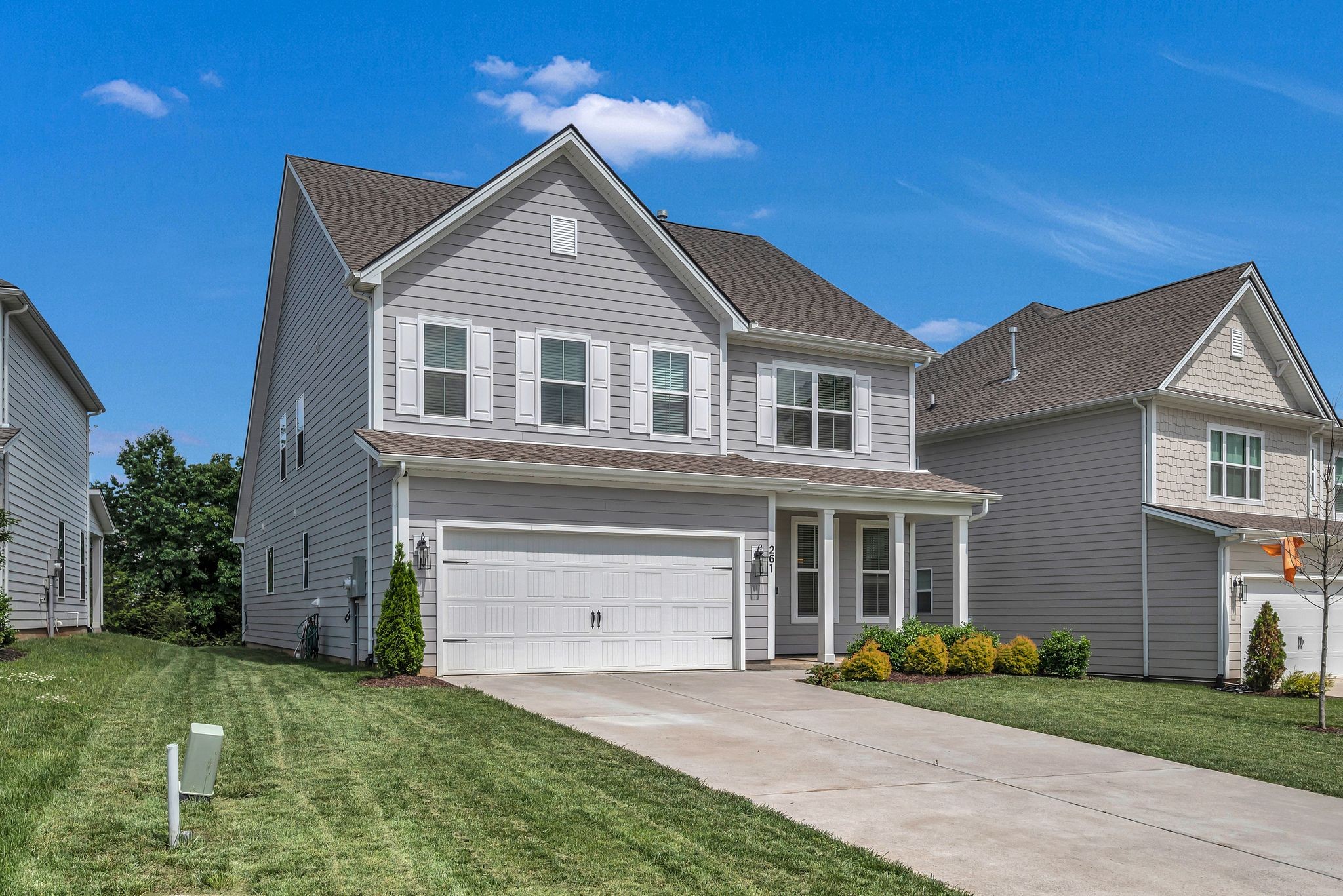 261 Cornice Dr
