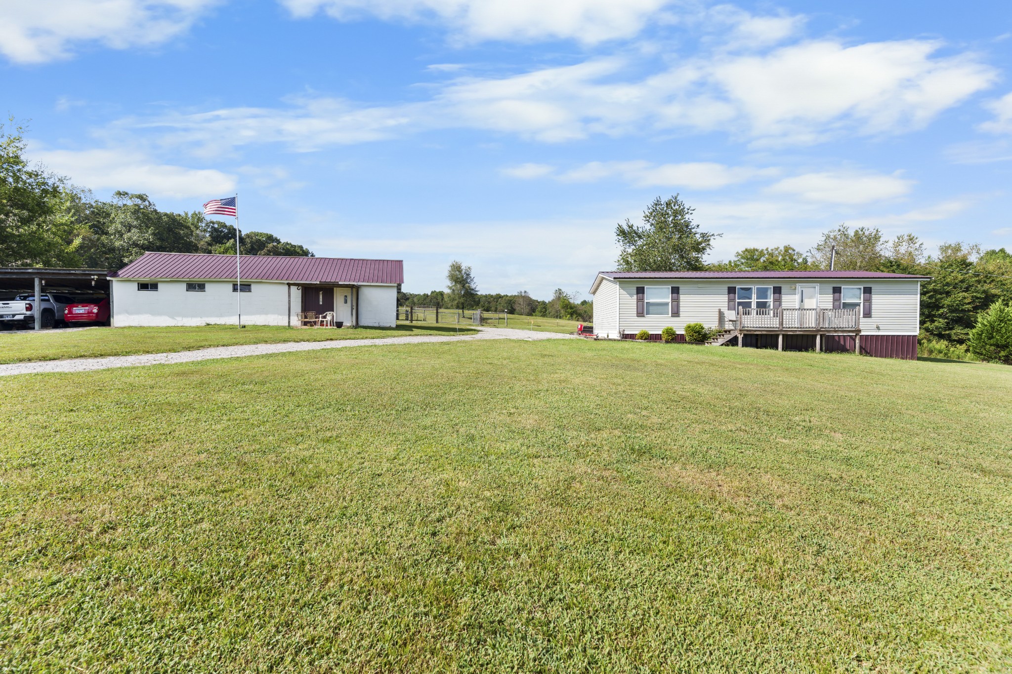 128 Pleasant Garden Rd