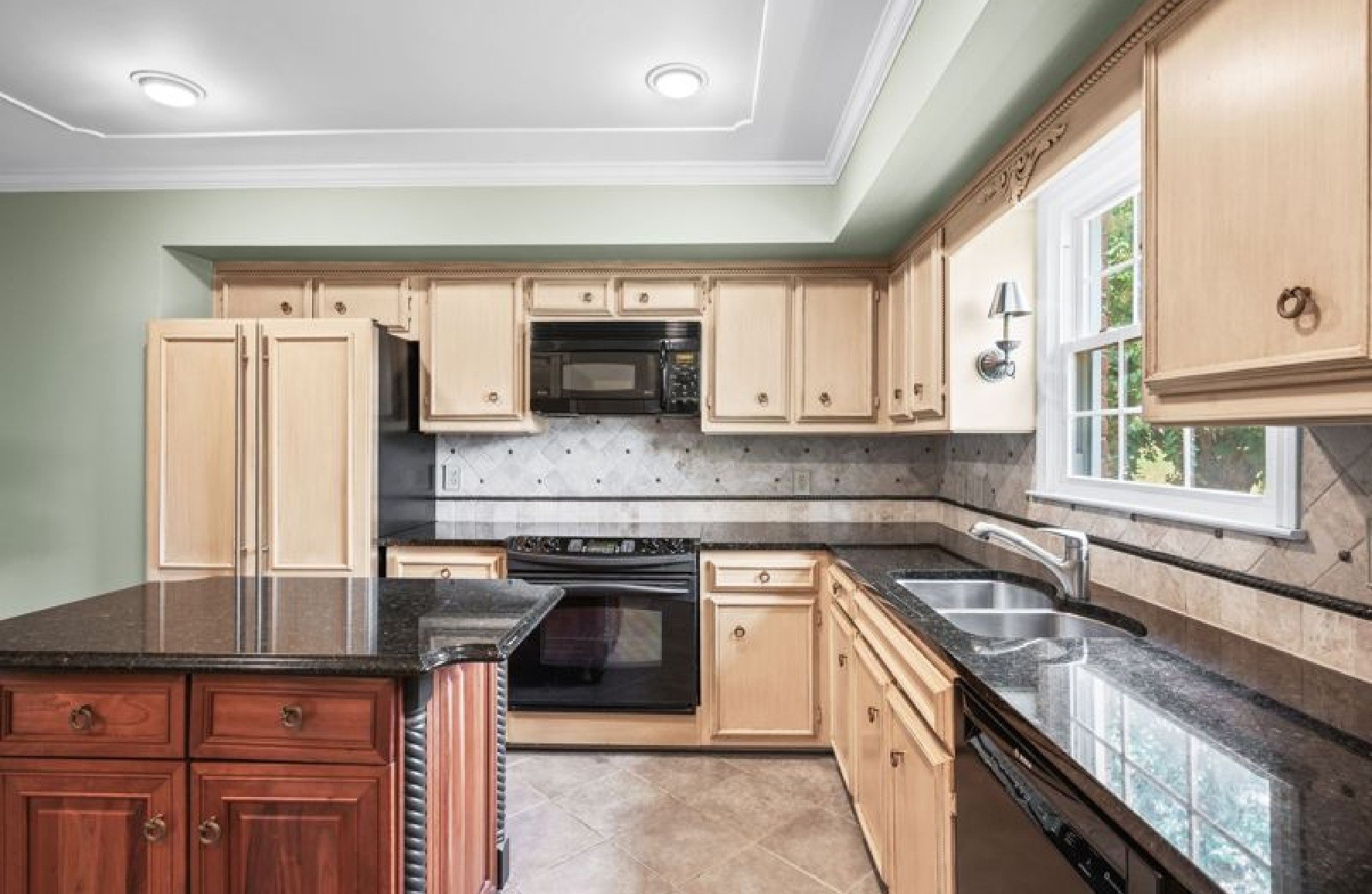 7036 Tartan Crest Ct