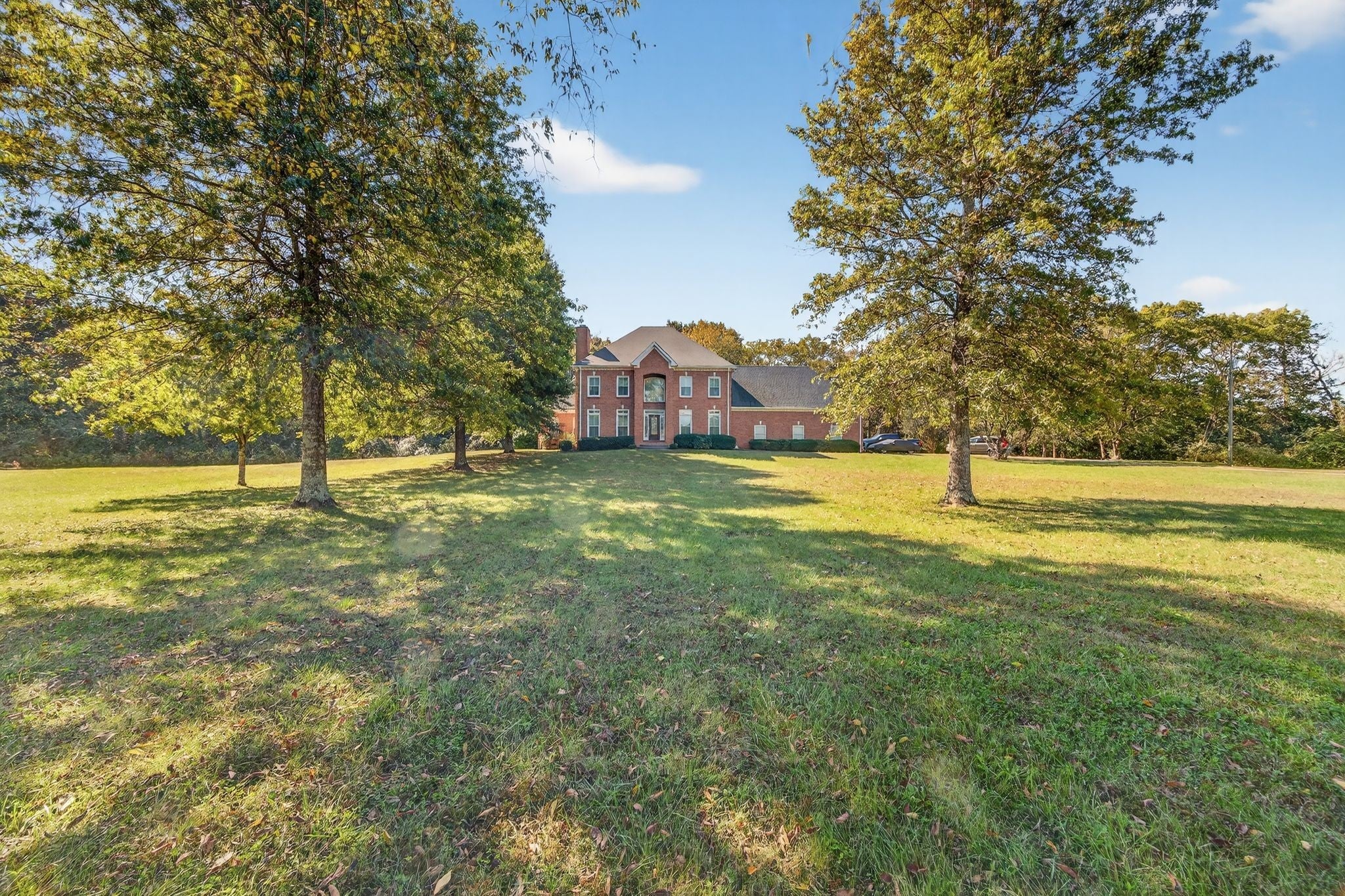 4-bed listing at 2201 Old Hickory Blvd, Nashville