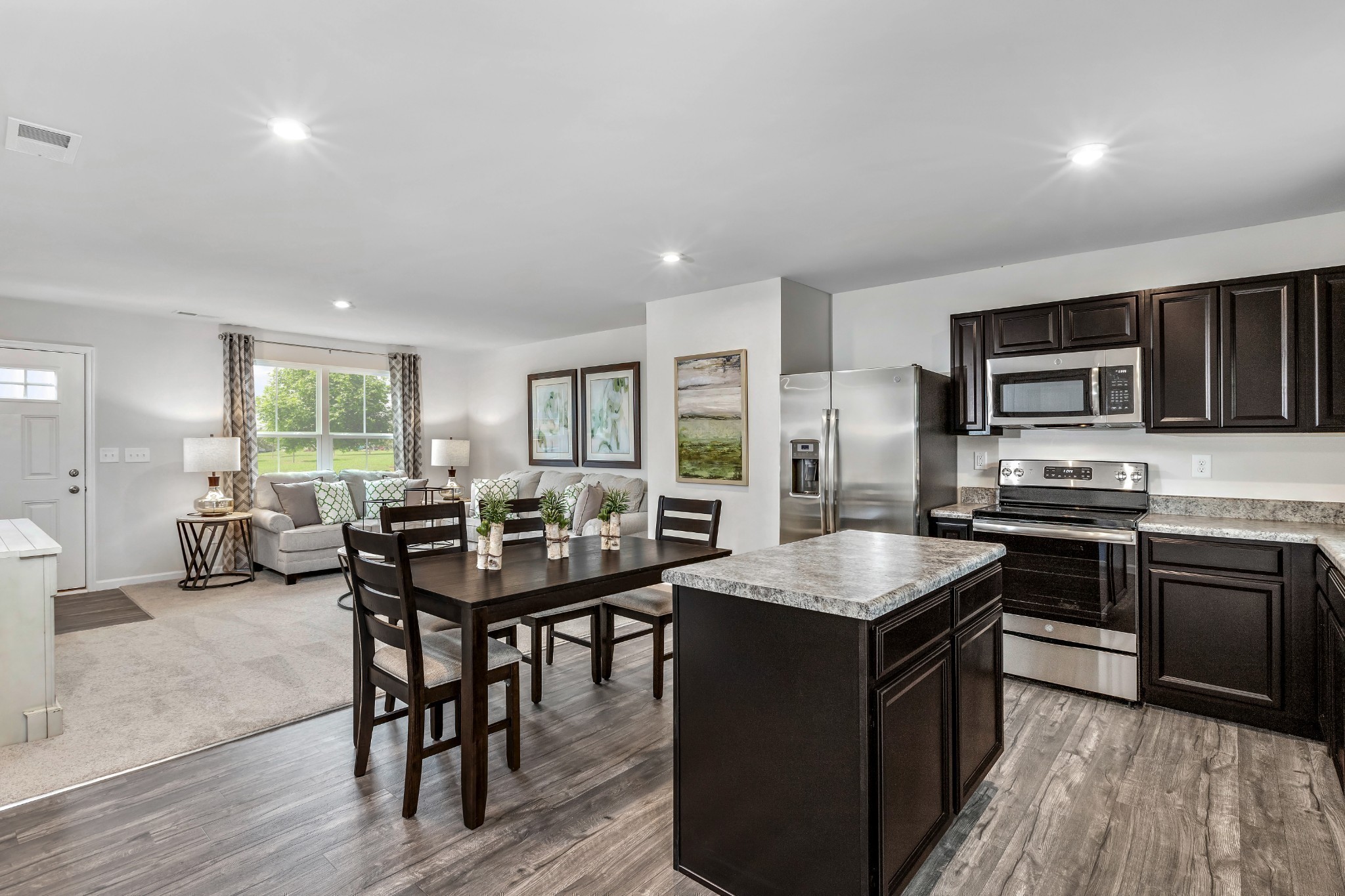 143 Tanshall CT