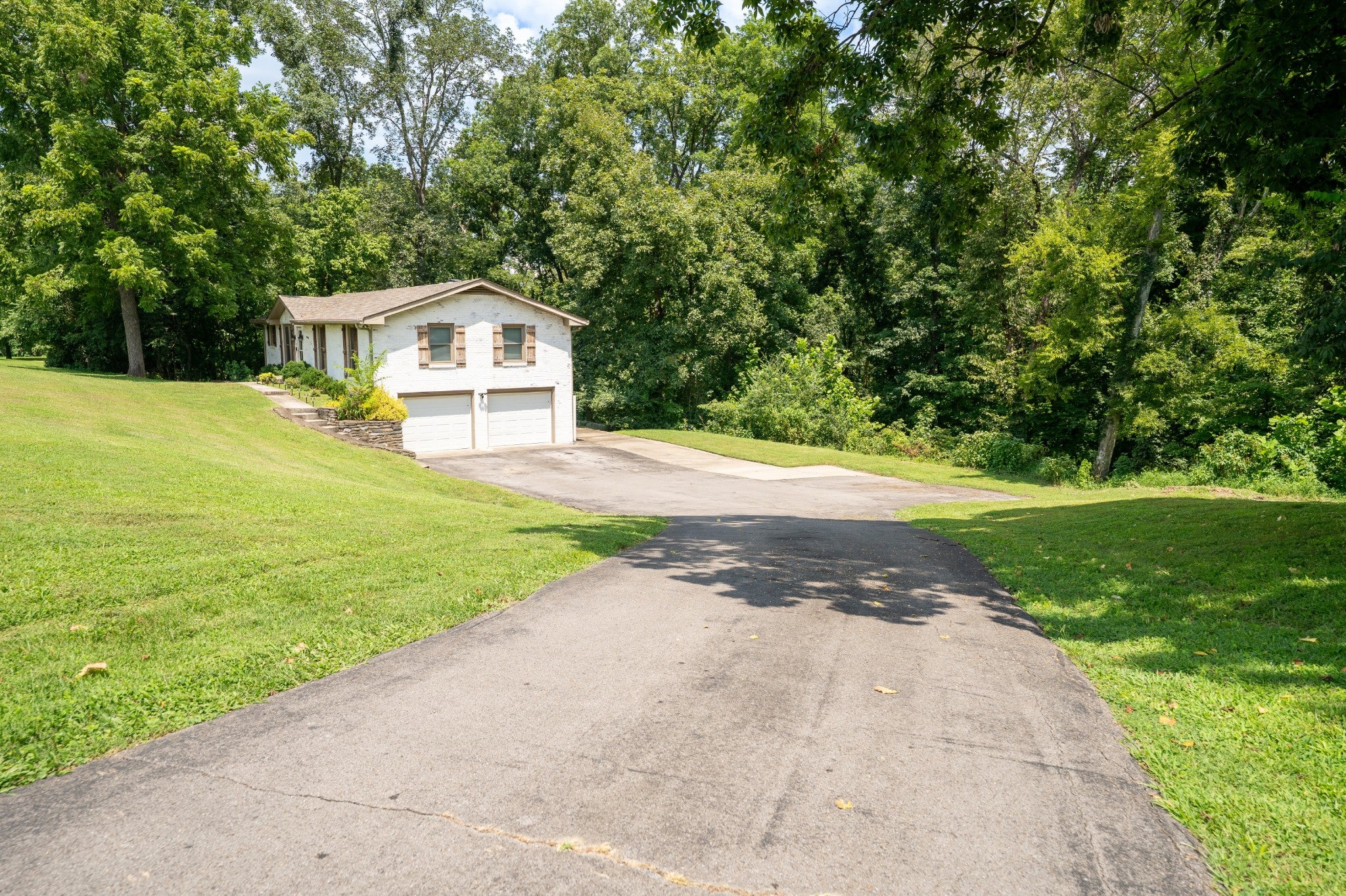 980 Vanderbilt Rd