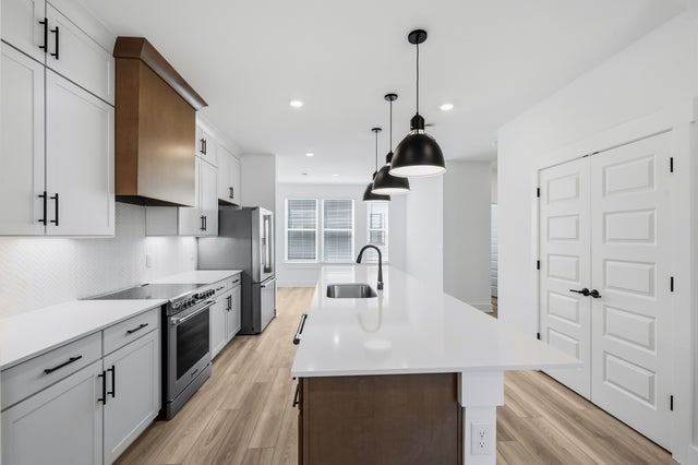 205 Harmony Alley, Nashville - listing photo 5