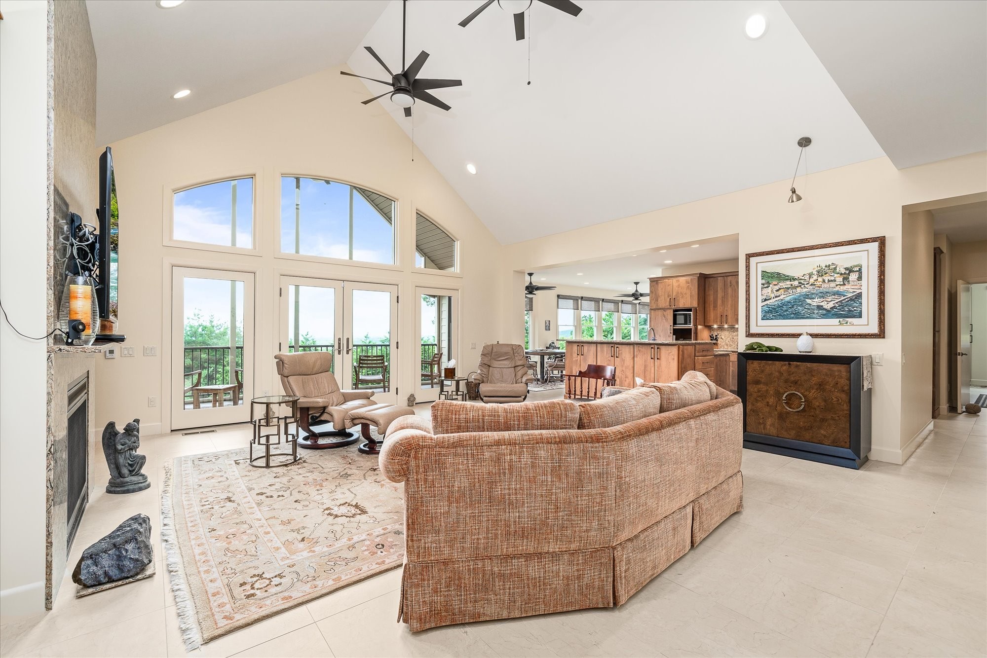 Crossville, Tennessee, 38558, United States, 4 Bedrooms Bedrooms, ,4 BathroomsBathrooms,Residential,Active,2017429