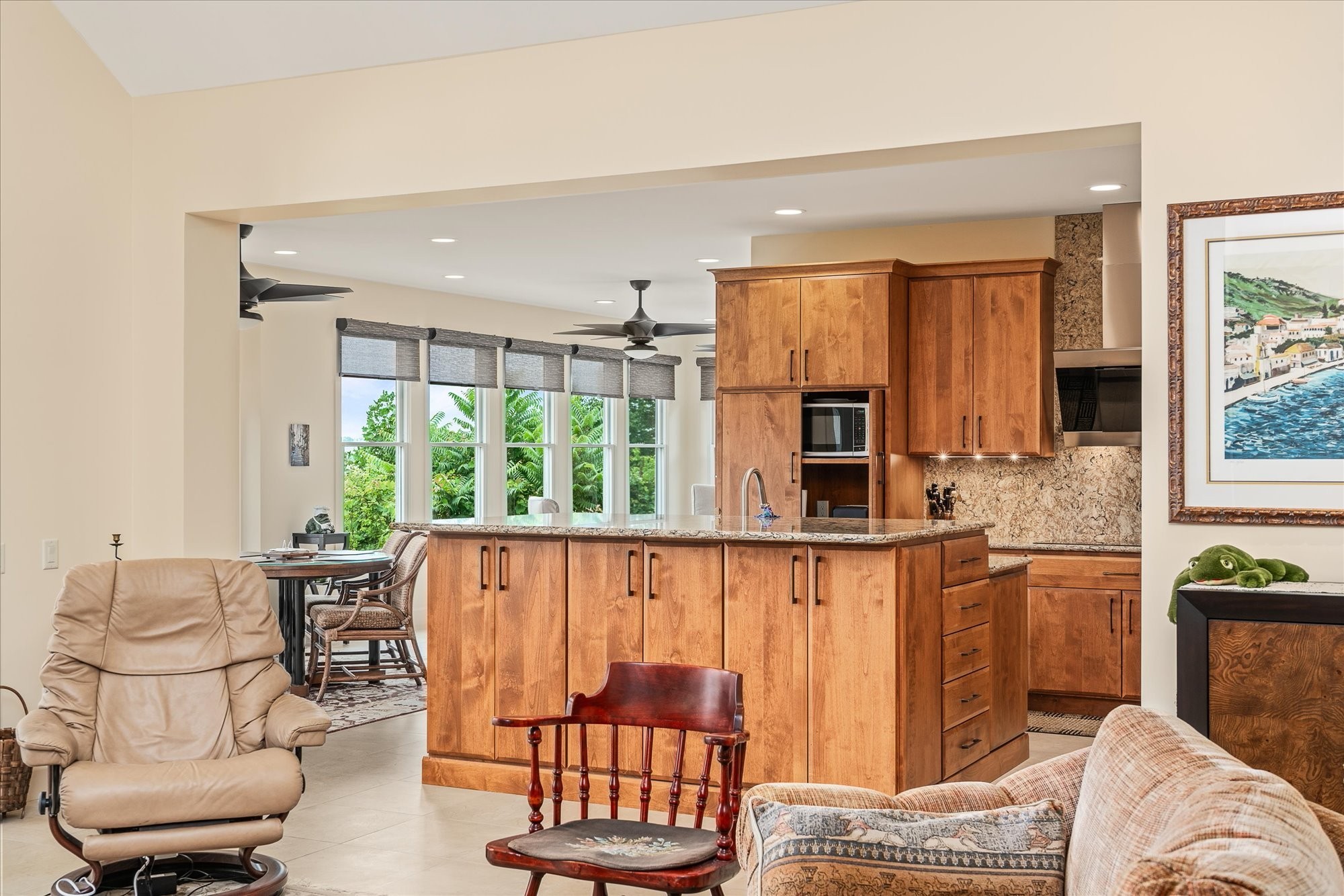 Crossville, Tennessee, 38558, United States, 4 Bedrooms Bedrooms, ,4 BathroomsBathrooms,Residential,Active,2017429