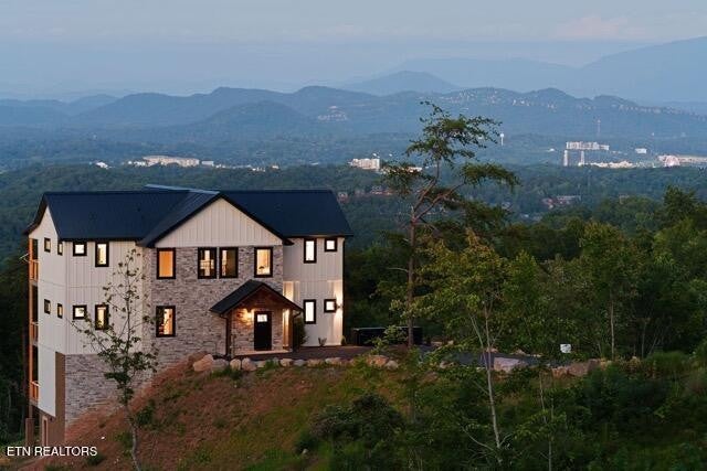 859 Copper Pot Way