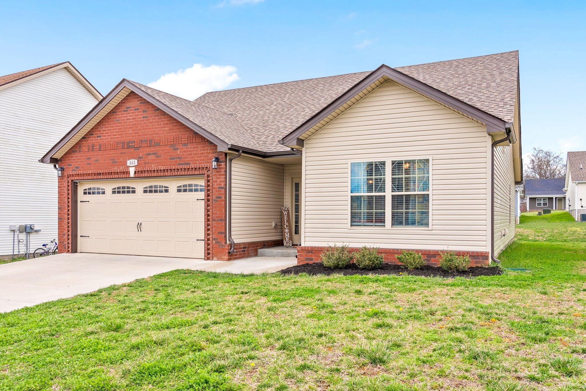 461 Irish Hills Dr