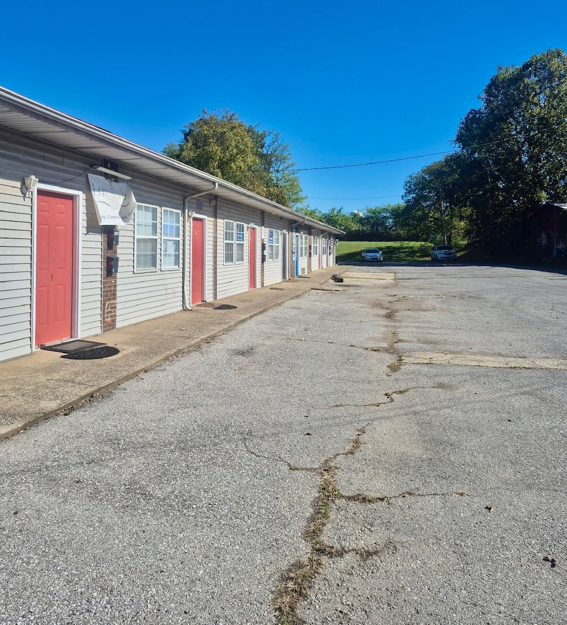 3025 Fort Campbell Blvd