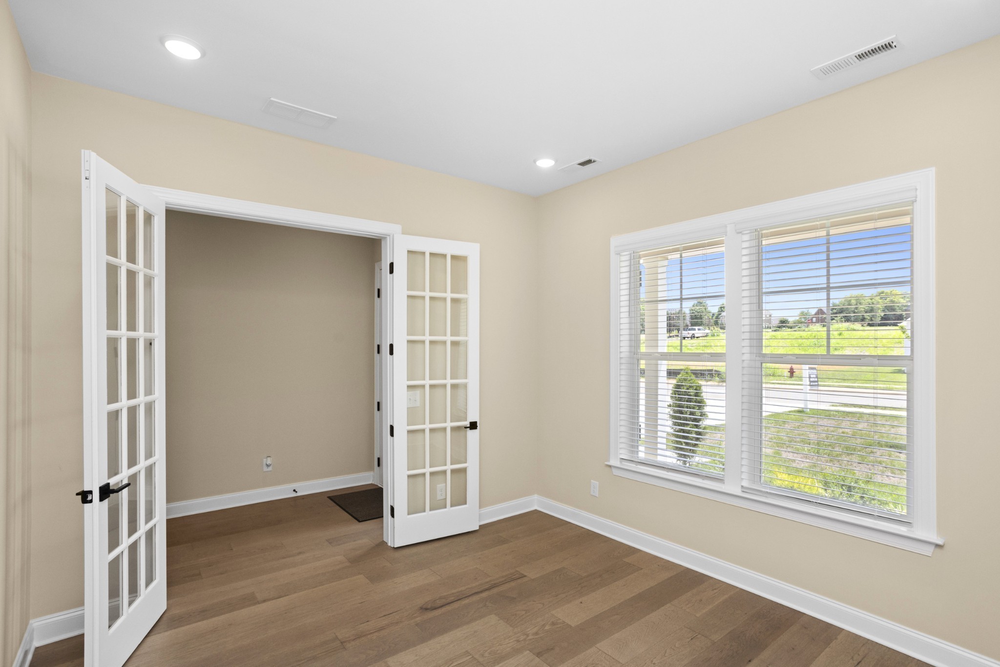 6007 Painted Skies Drive