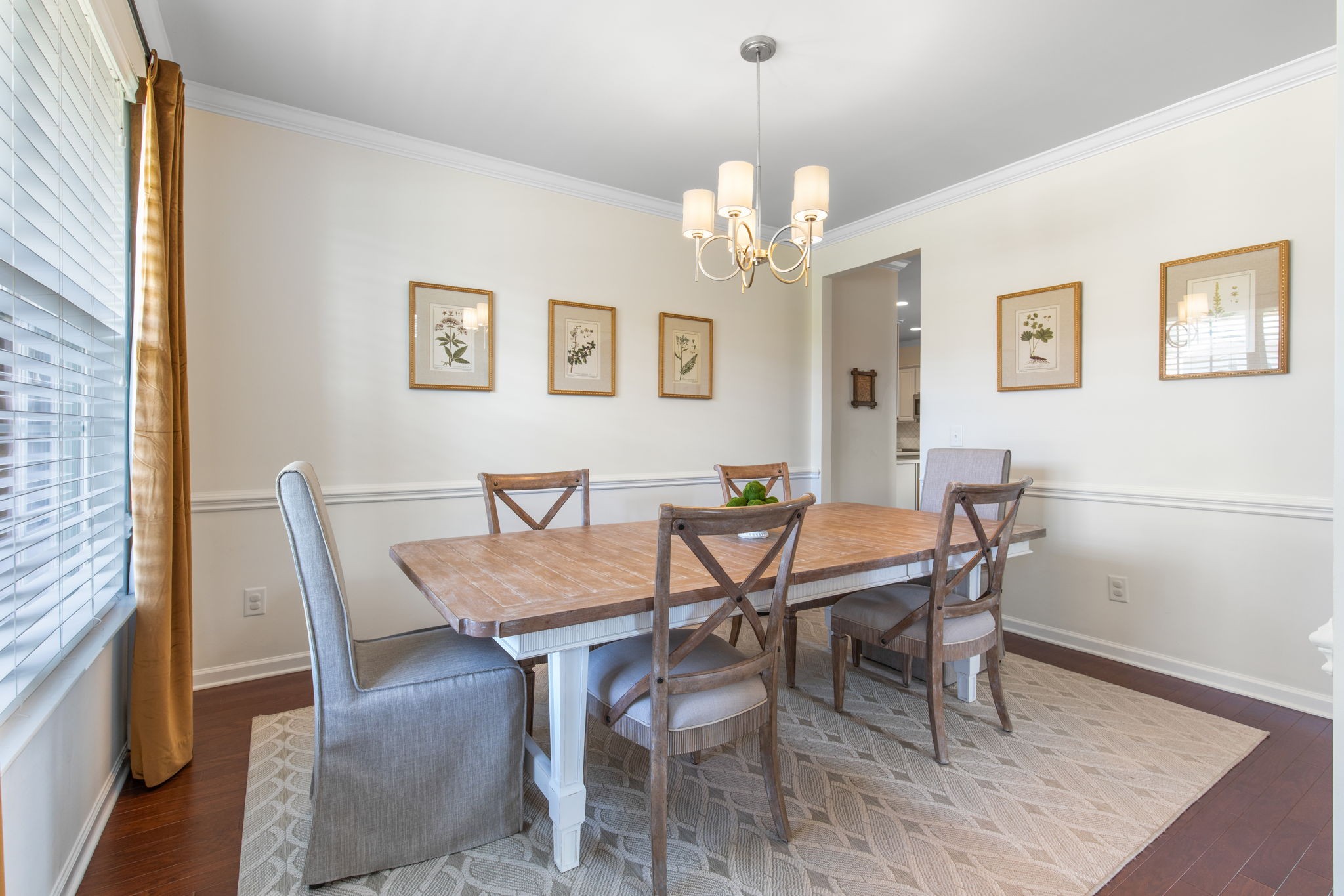 1087 Abberley Cir