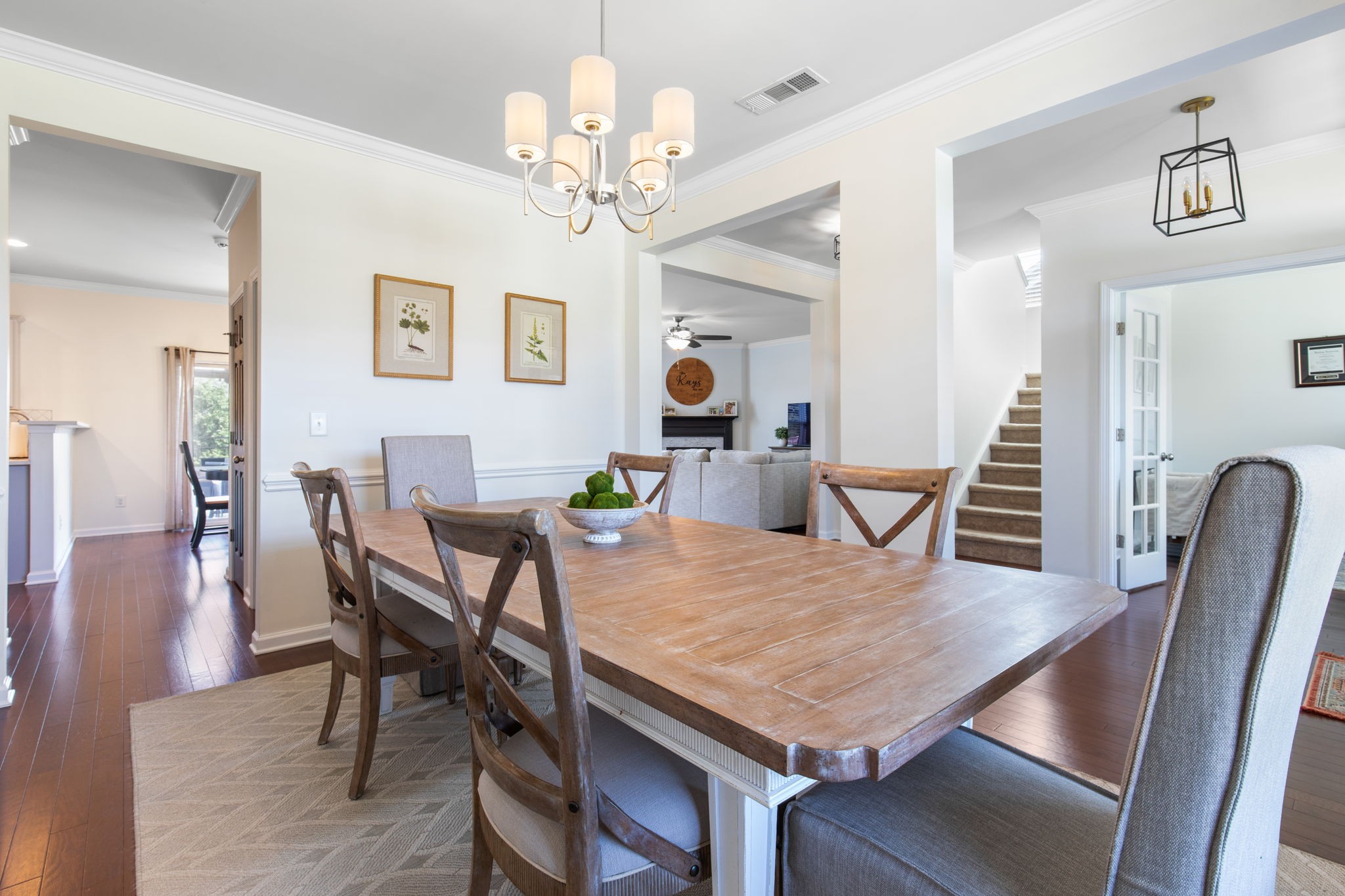1087 Abberley Cir