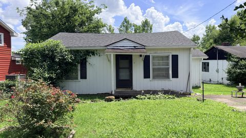 Photo of 2130 Gains St, Nashville, TN 37207 (MLS # 3243475)