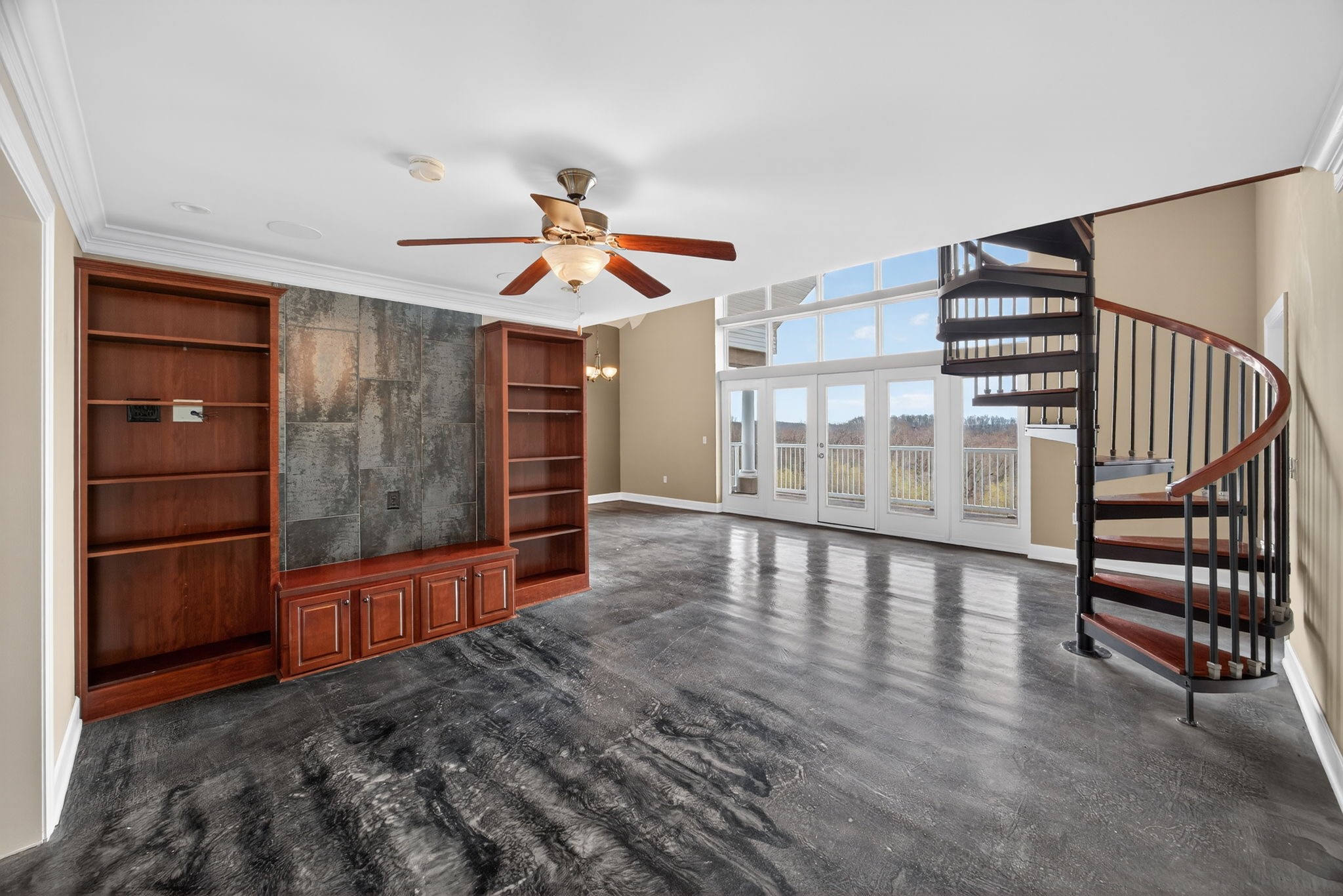 7100 Dale Ridge Rd J5