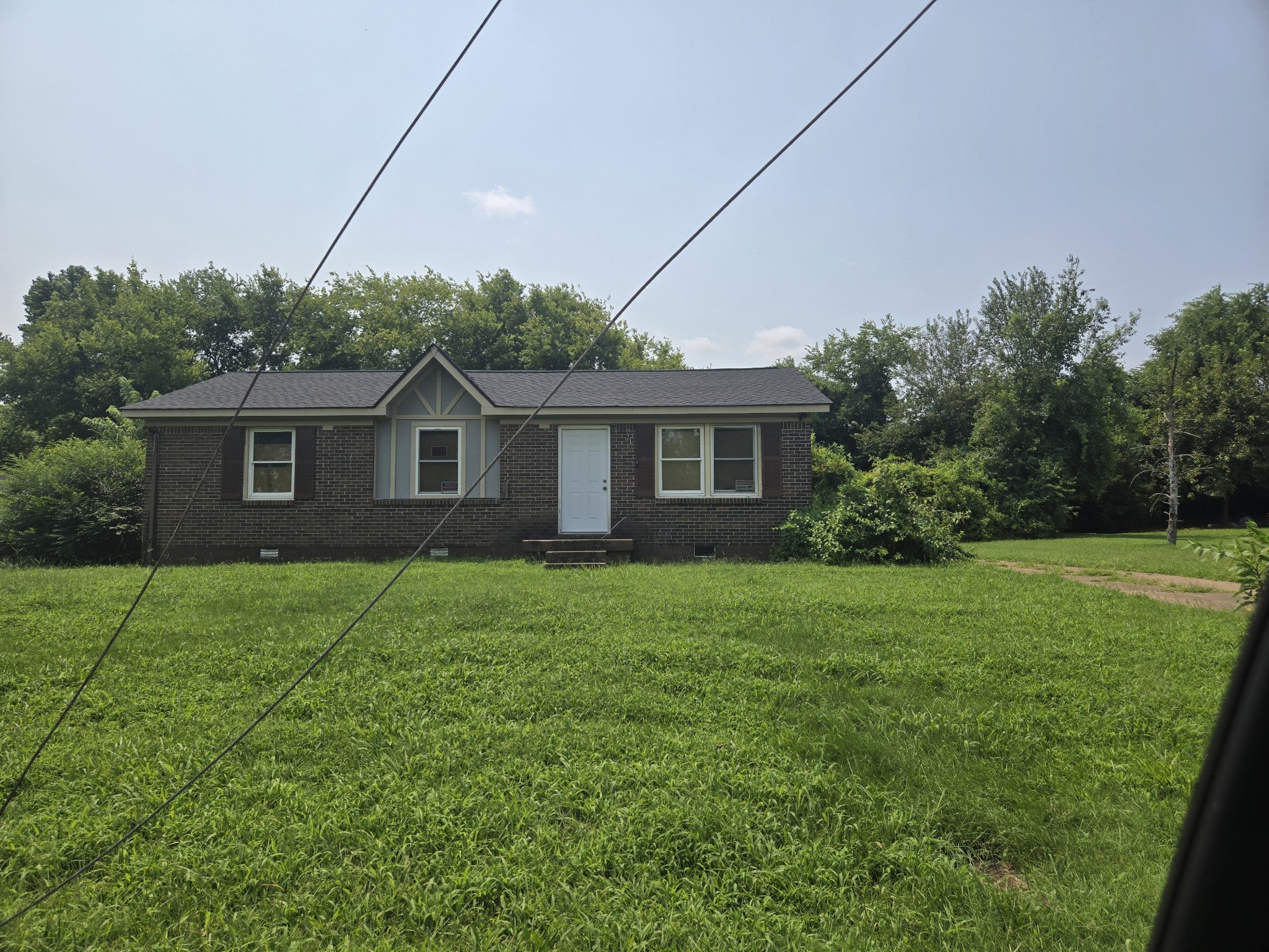 3-bed listing at 3180 Gwynnwood Dr, Nashville