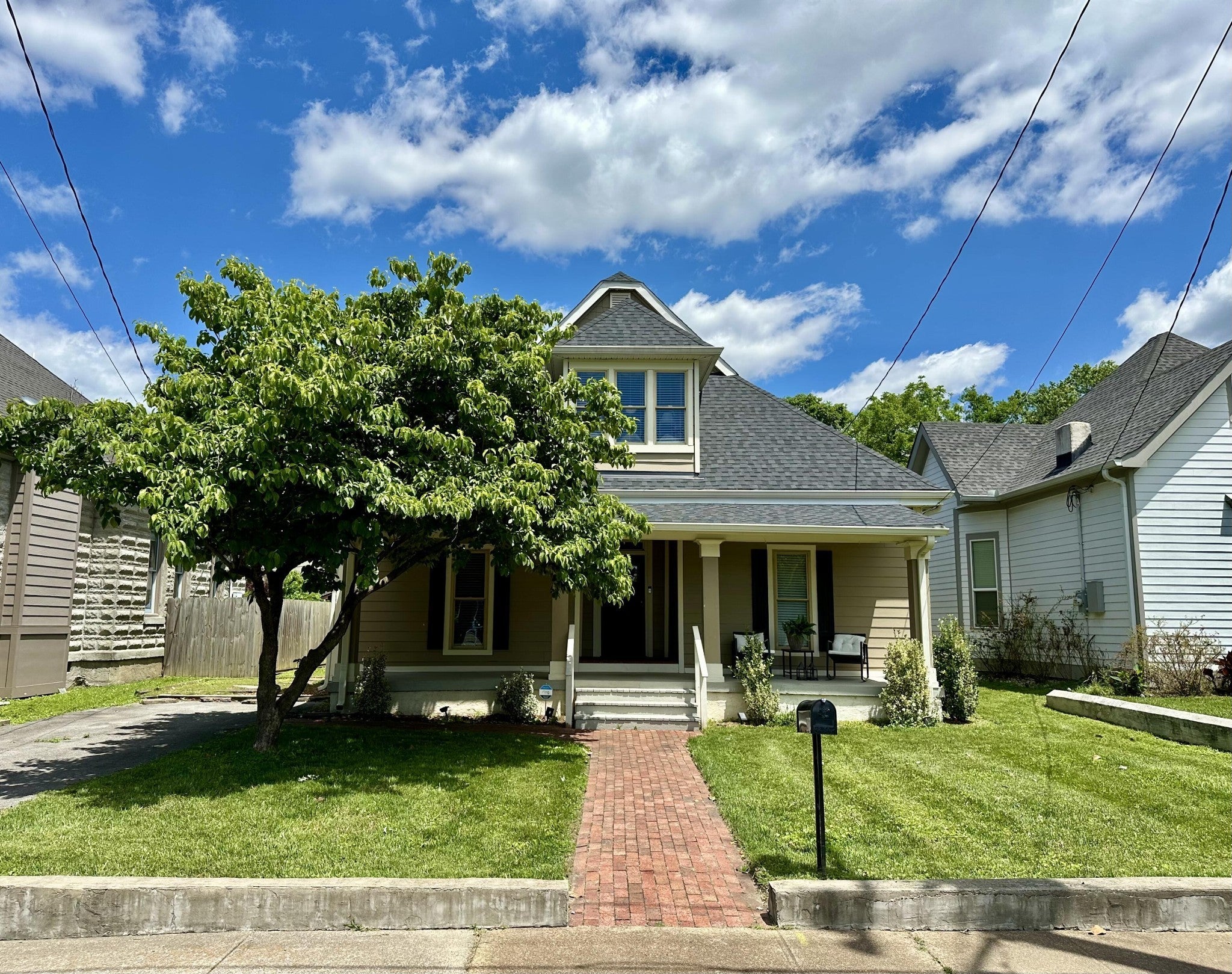 4-bed home for sale in Nashville, TN 37207, 311 Grace St 311 Grace St, Nashville TN 37207 4-bed home, photo 1 of 23