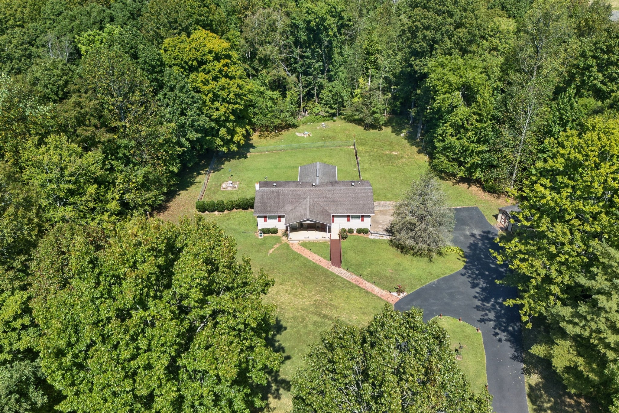 5440 Highway 49 W