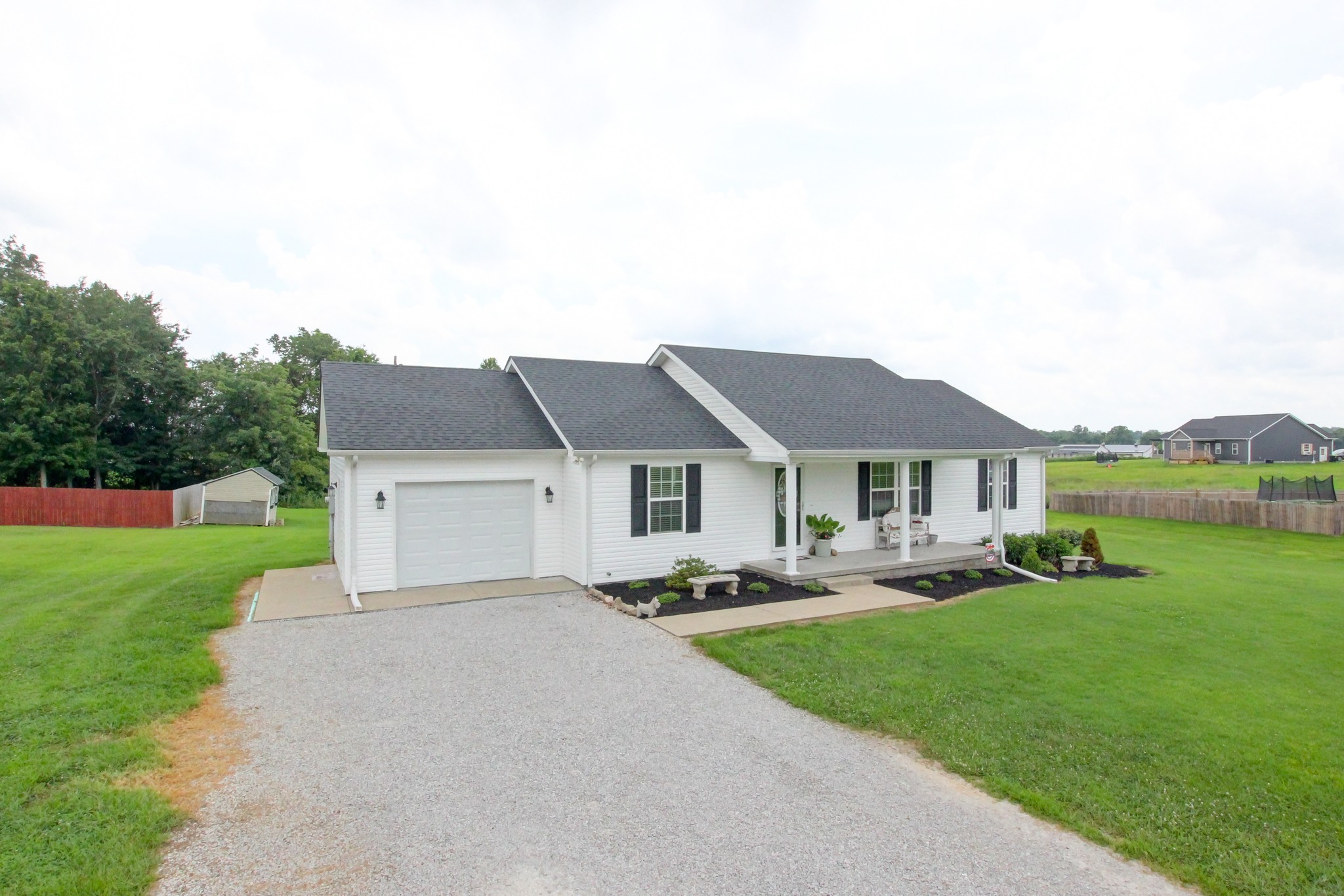 113 Riverbend Dr
