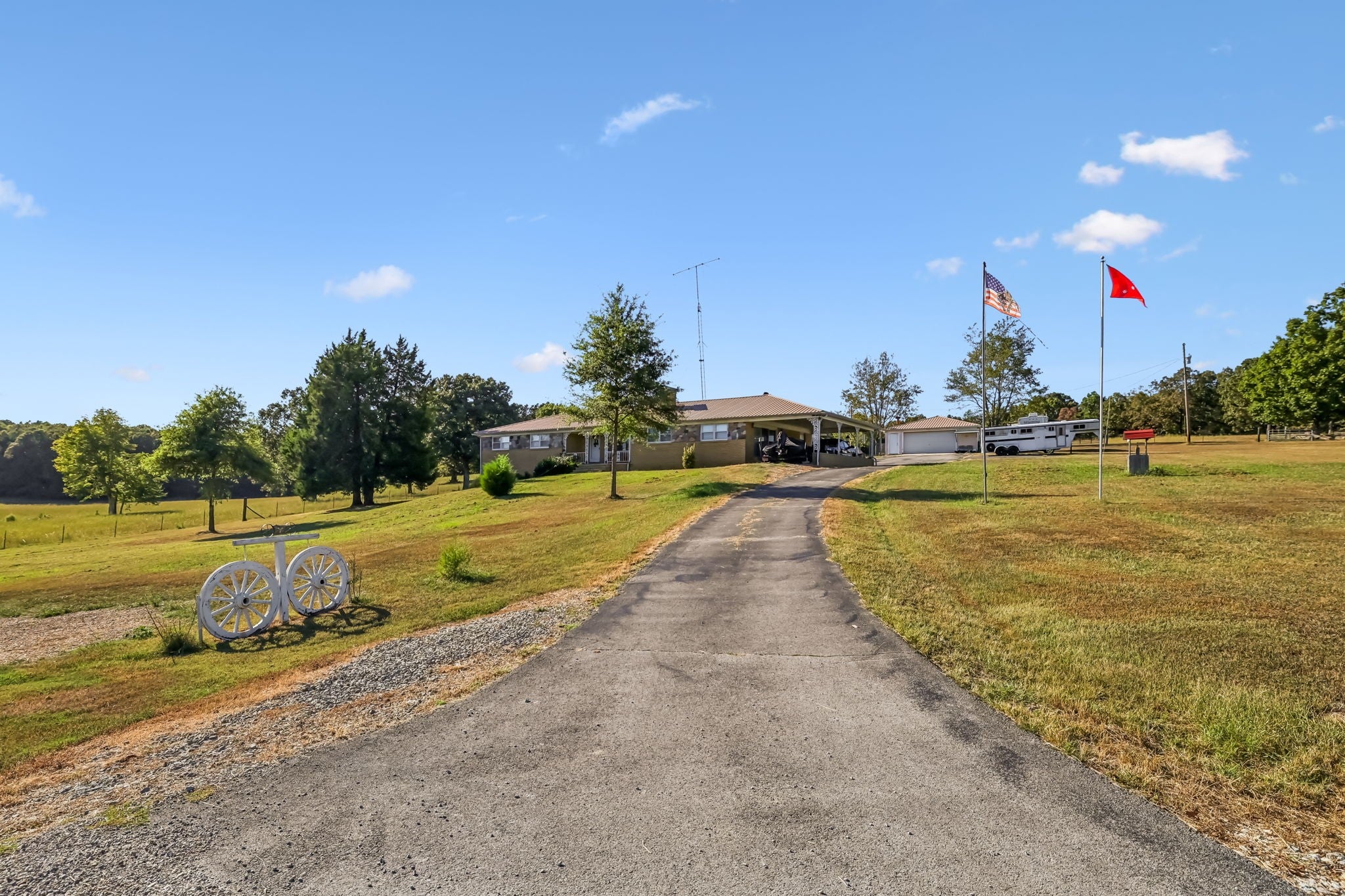 1116 Piney Rd