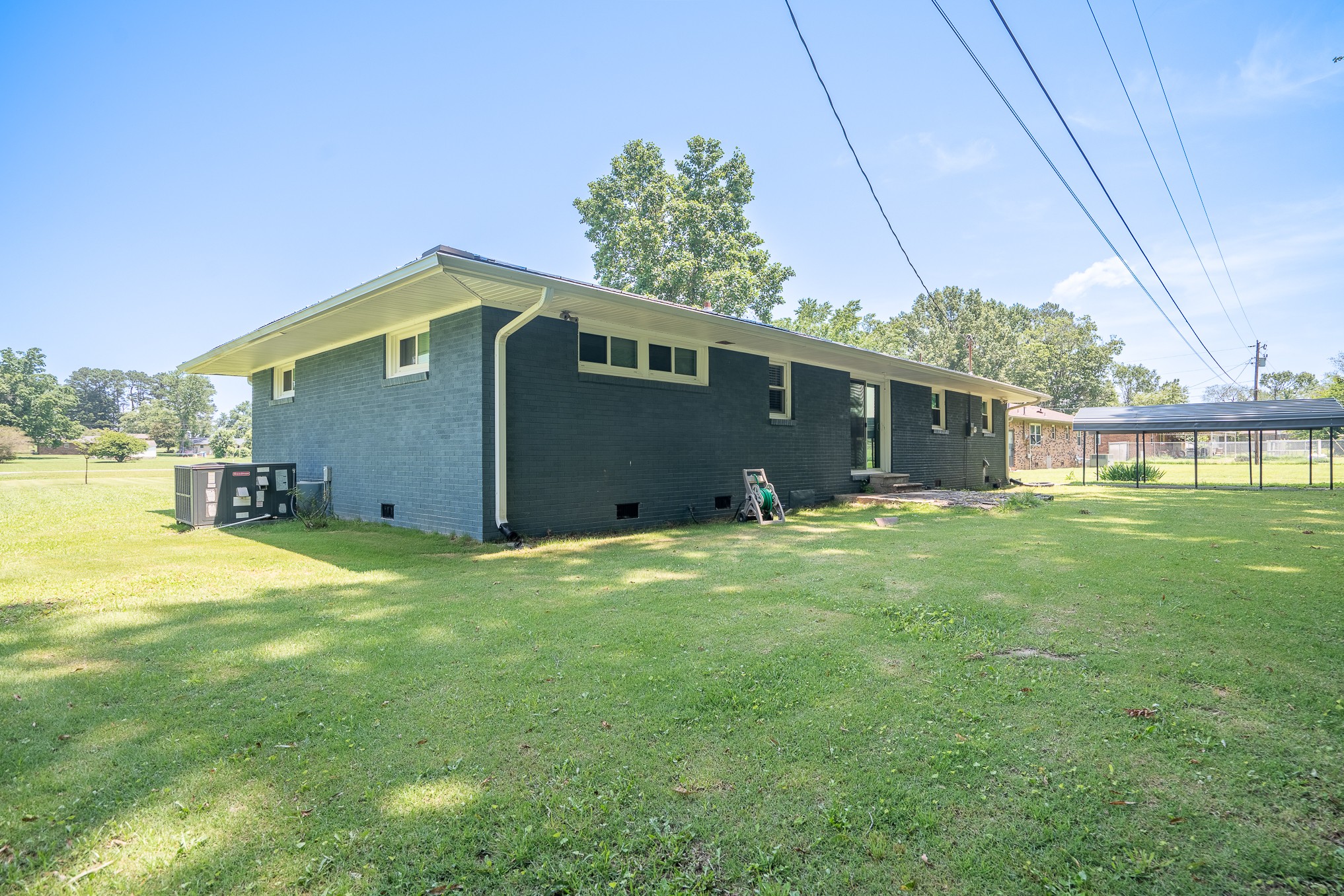 168 Oak Park Drive S