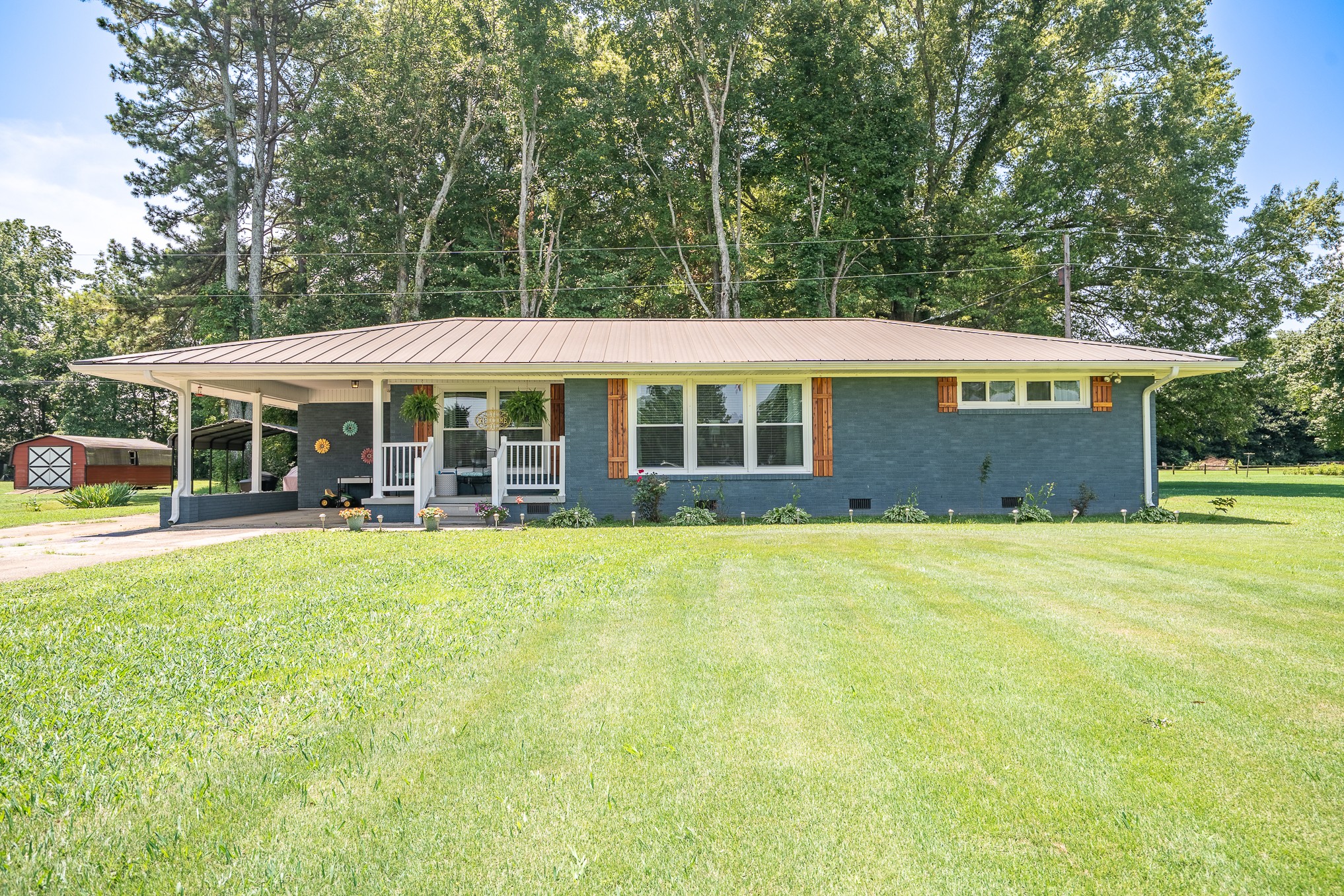 168 Oak Park Drive S