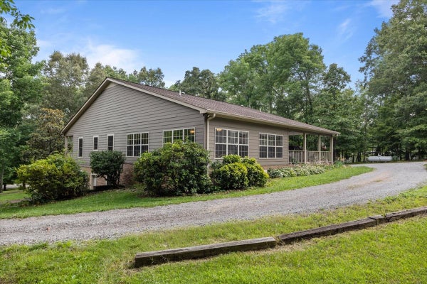 10328 HIGHWAY 147, STEWART, TN 37175 - Image d41ec66303dfe3c3eb8e722488df4a2e/1106276172