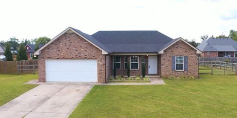 2716 Ridgewood Dr Christiana TN 37037