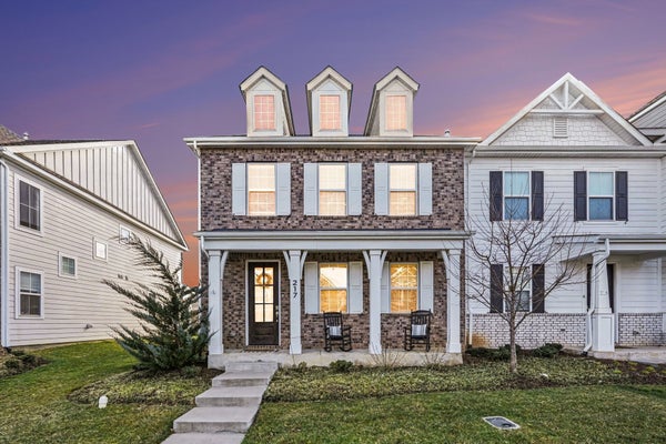 217 SOUTHMEN LN, SPRING HILL, TN 37174 - Image d42e21183bd1987eeab5fbbb282d3a99/2611886500