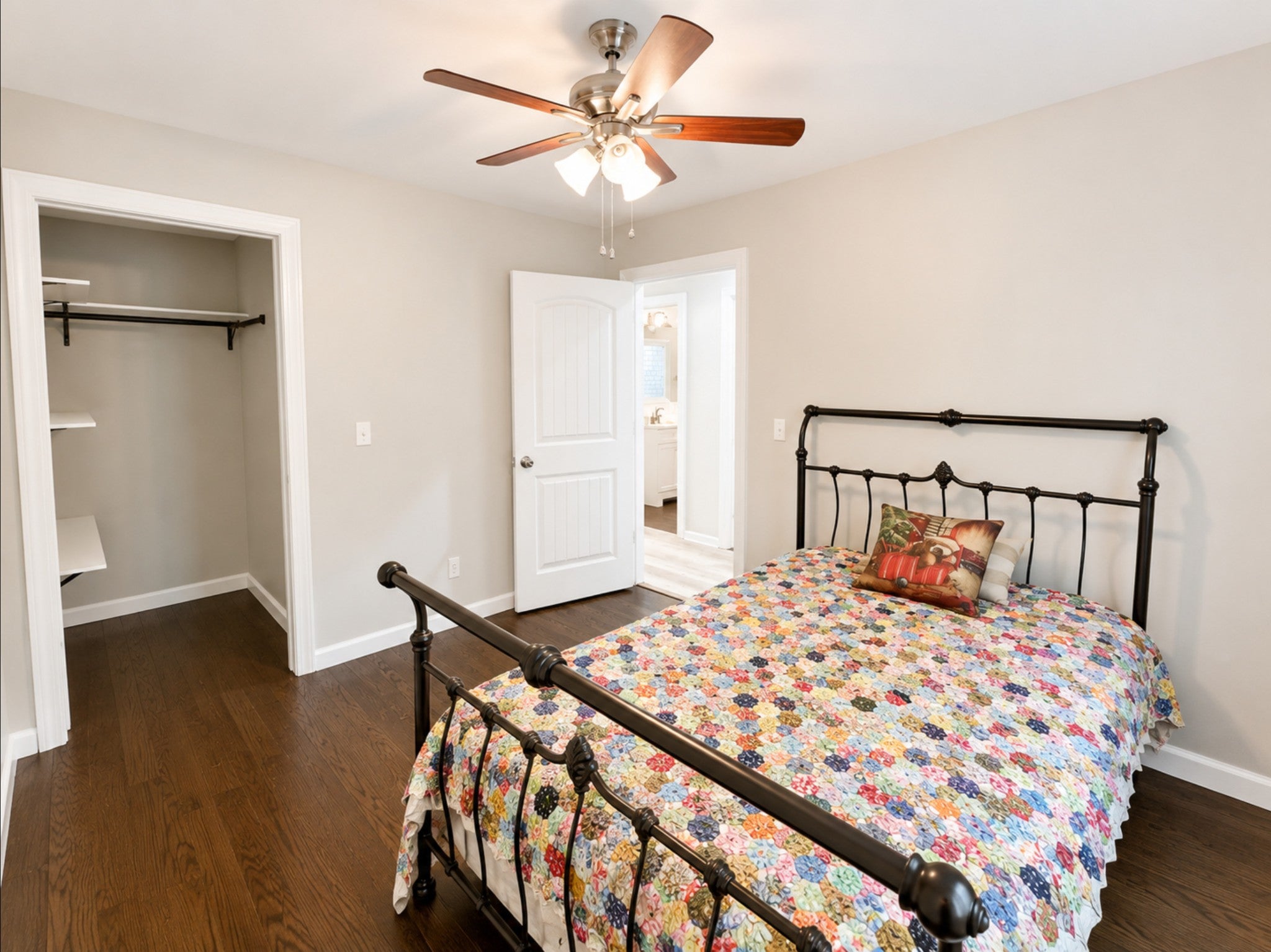 4042 Jones Hollow Road