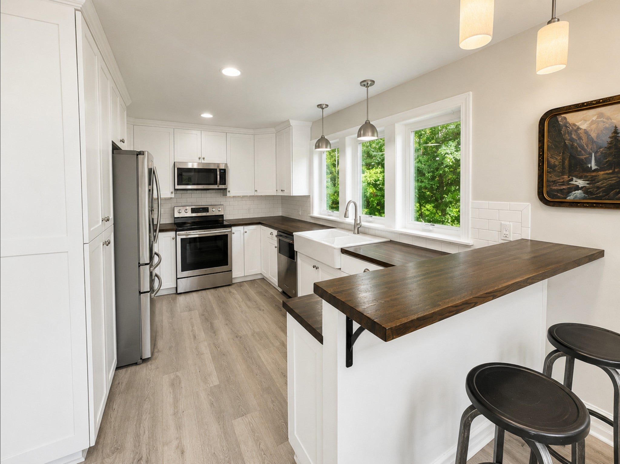 4042 Jones Hollow Road