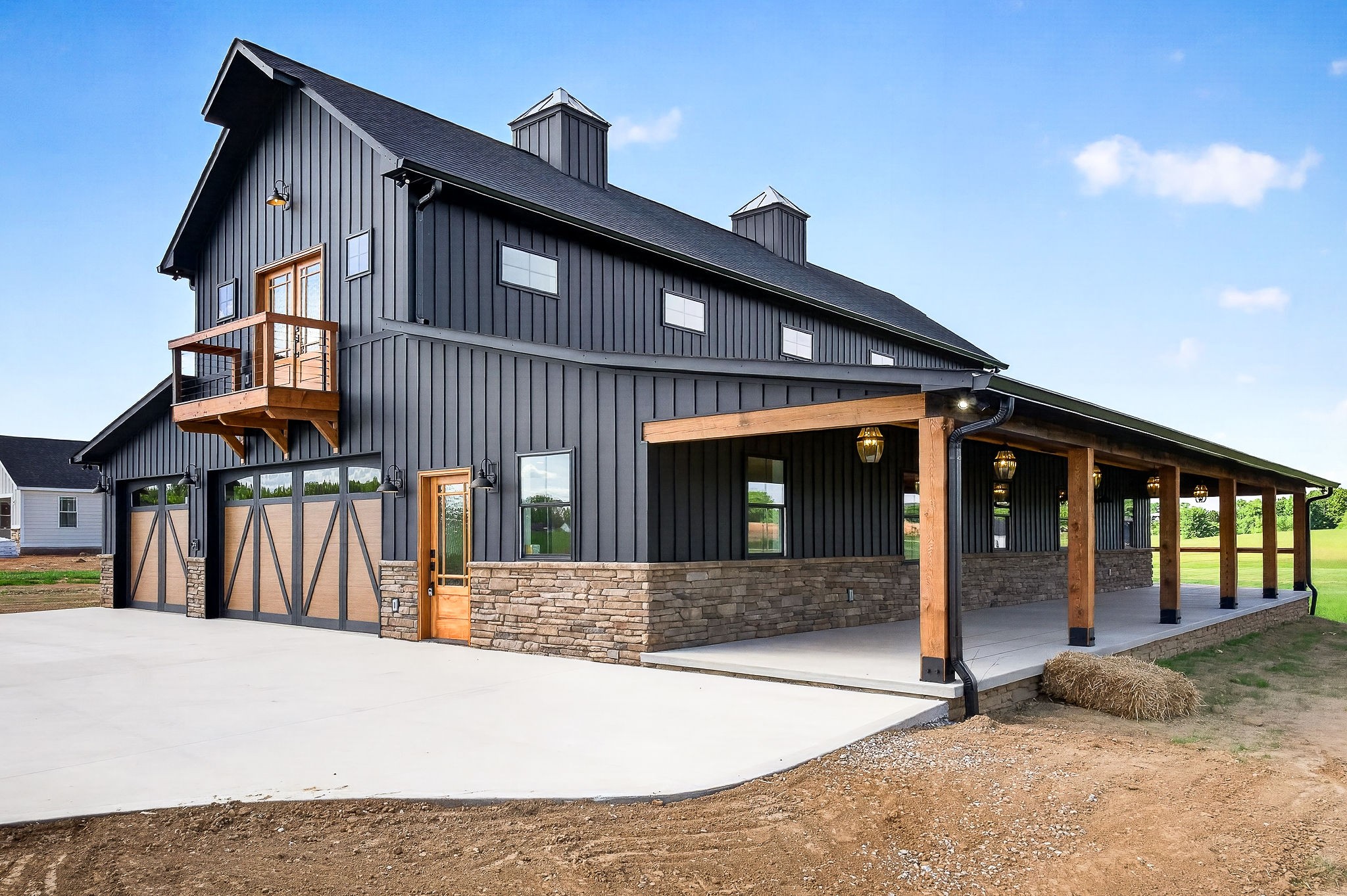 123 Cattlemans Dr