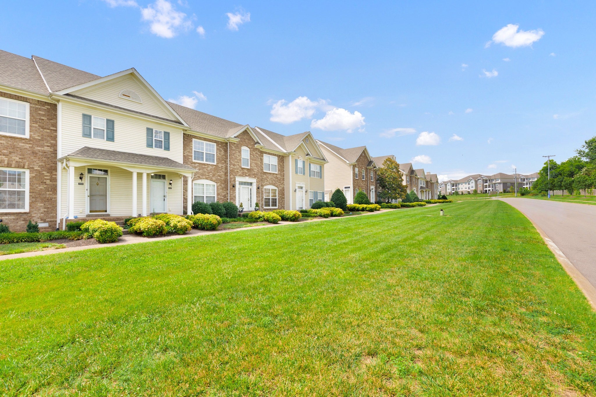 1012 McKenna Dr